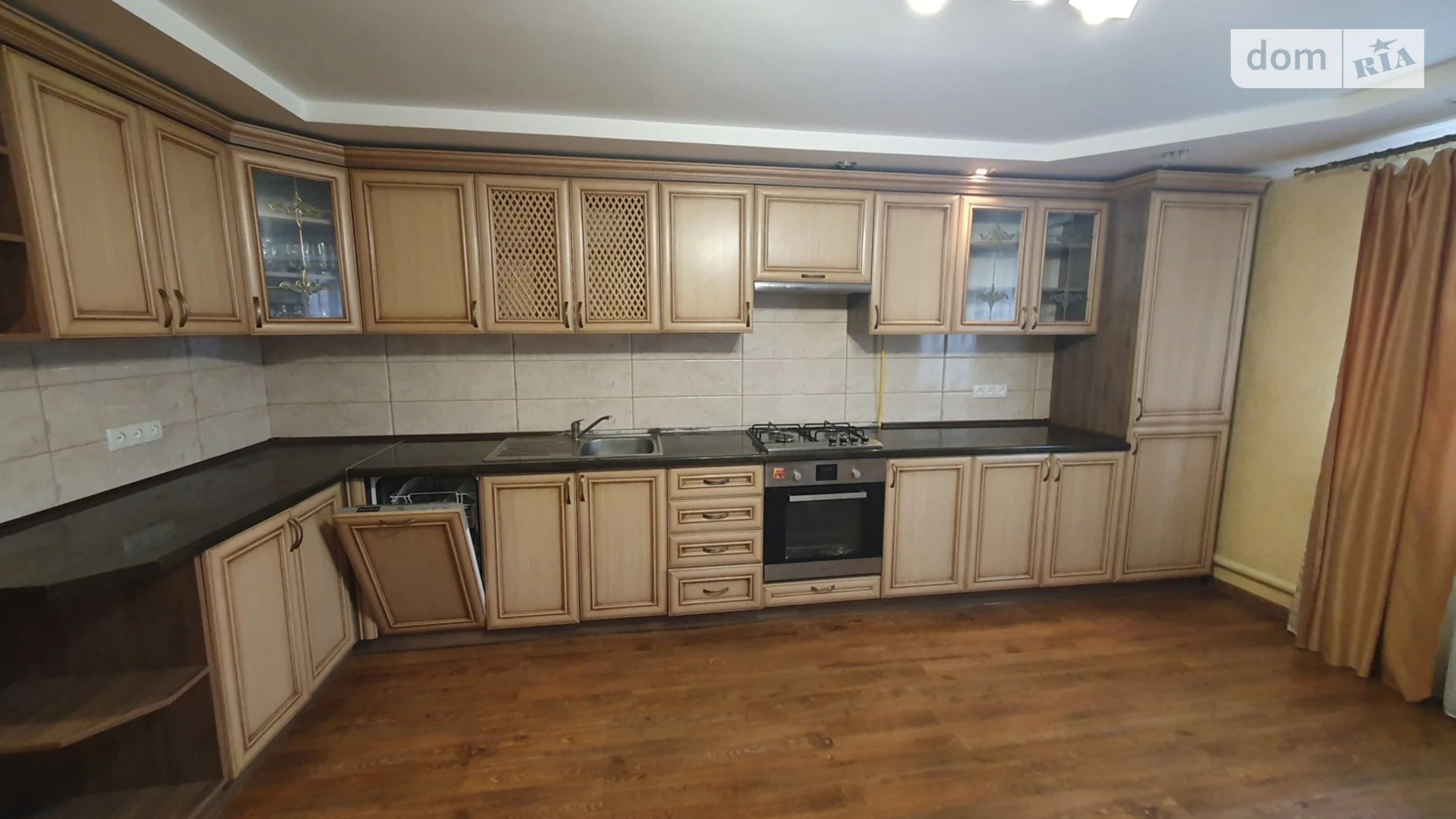 Продается дом на 2 этажа 157.7 кв. м с мансардой, цена: 75000 $ - фото 2