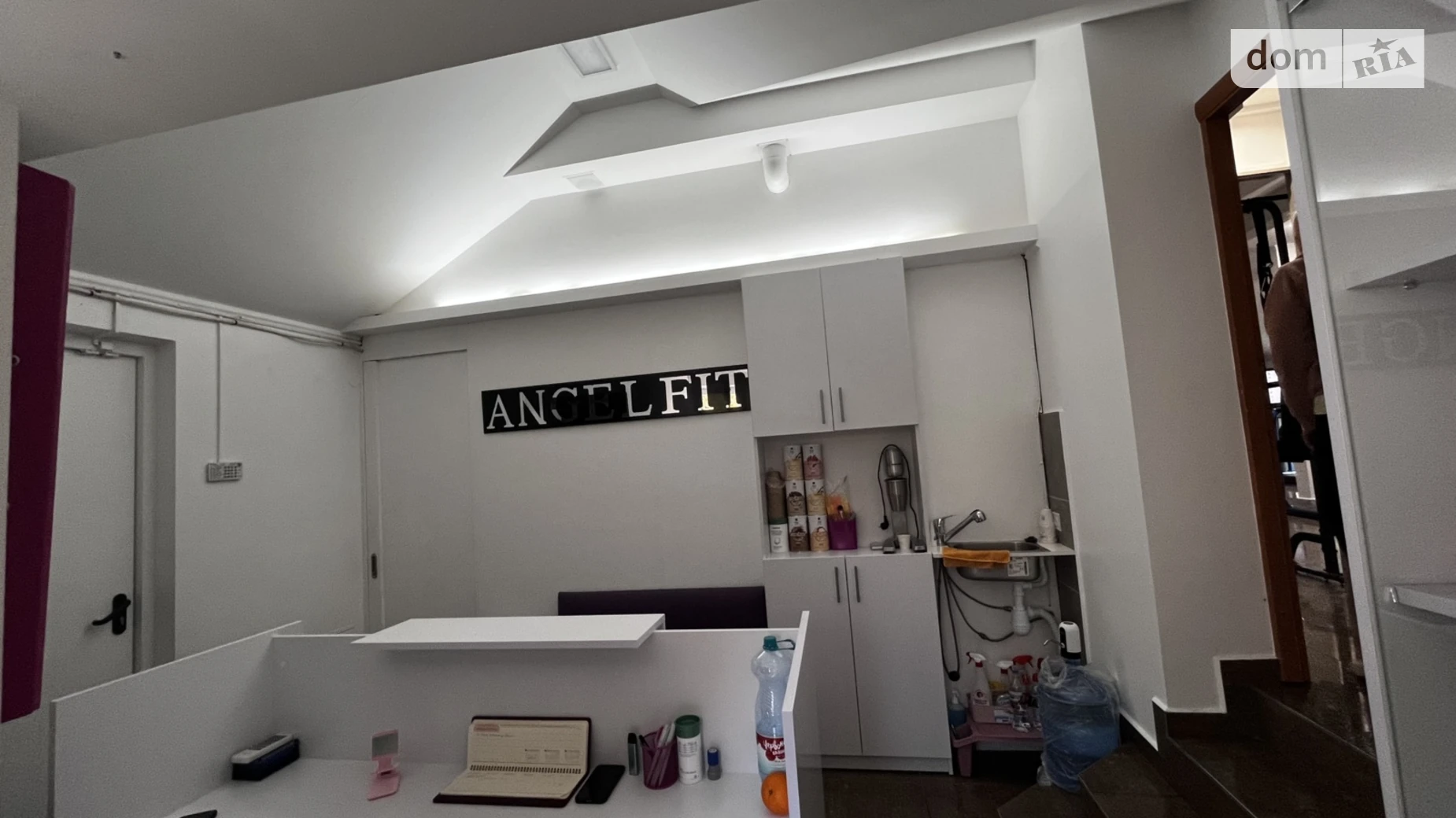 Сдается в аренду помещения свободного назначения 77 кв. м в 2-этажном здании, цена: 18000 грн - фото 5