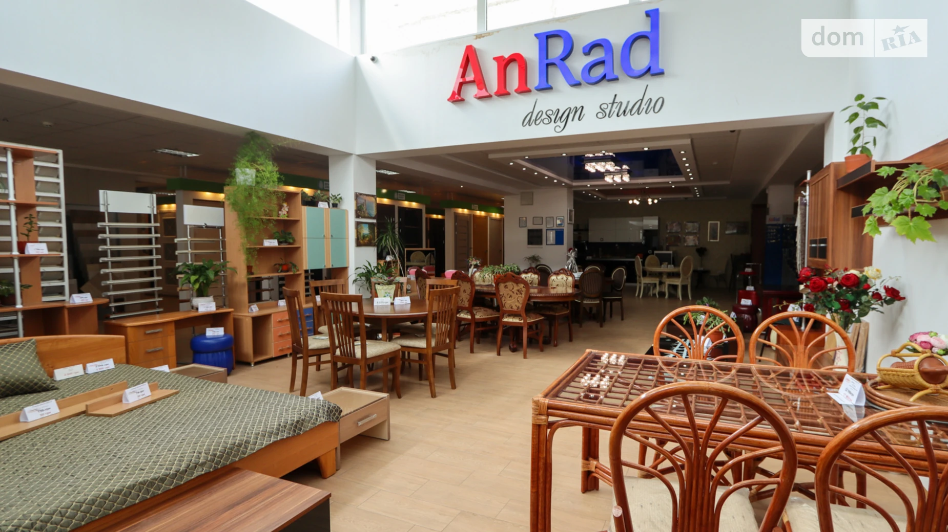 Здається в оренду приміщення вільного призначення 230 кв. м в 2-поверховій будівлі, цена: 58000 грн - фото 2