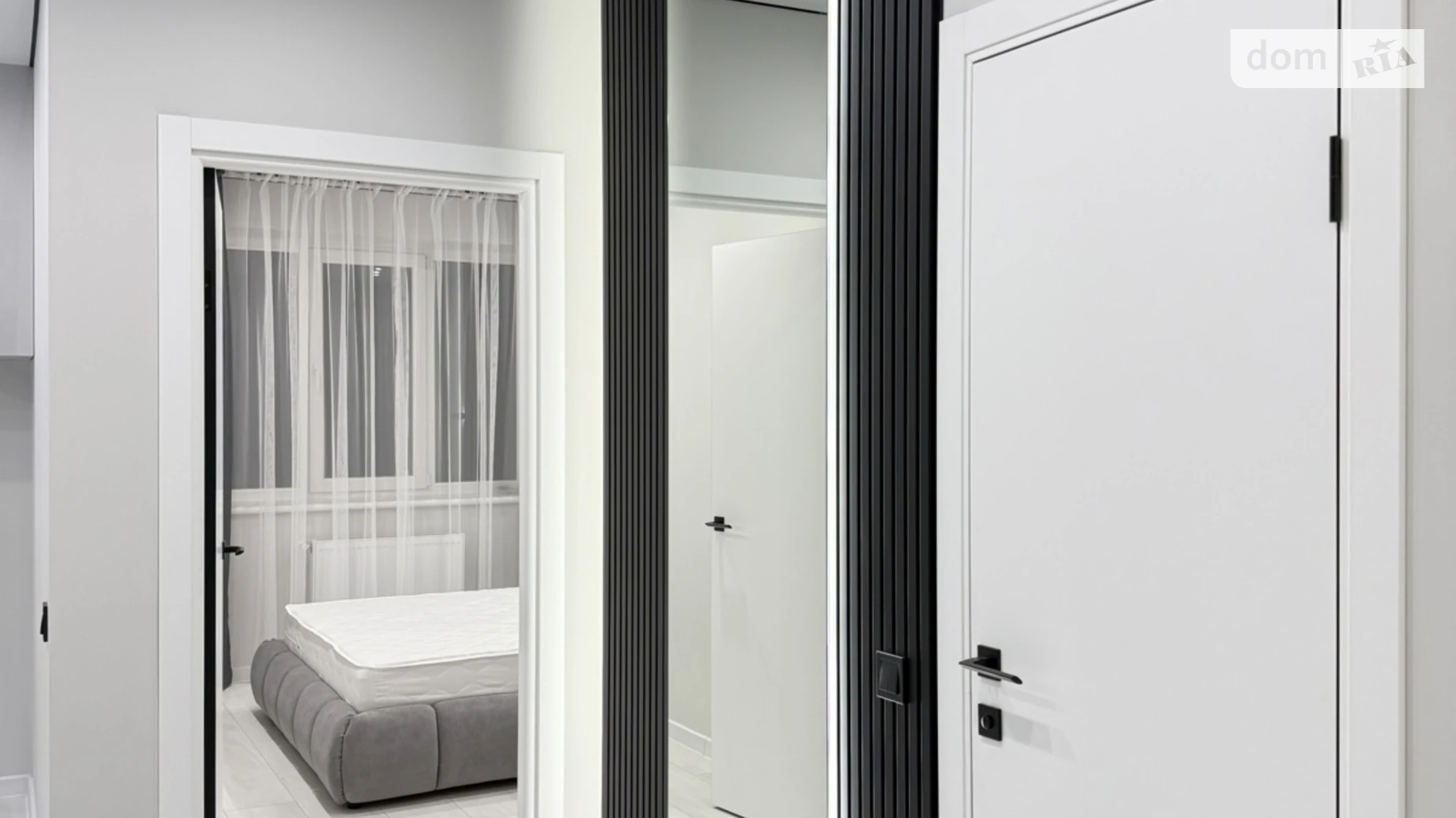 Продается 1-комнатная квартира 45 кв. м в Ровно, ул. Студенческая, 24А - фото 3