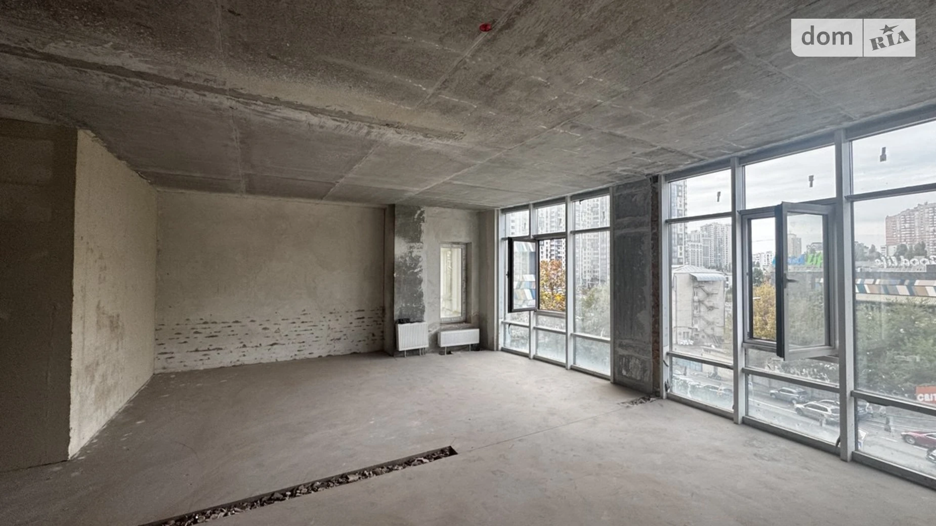 Продається 2-кімнатна квартира 66 кв. м у Києві, вул. Іоанна Павла II(Патріса Лумумби), 6/1 - фото 2