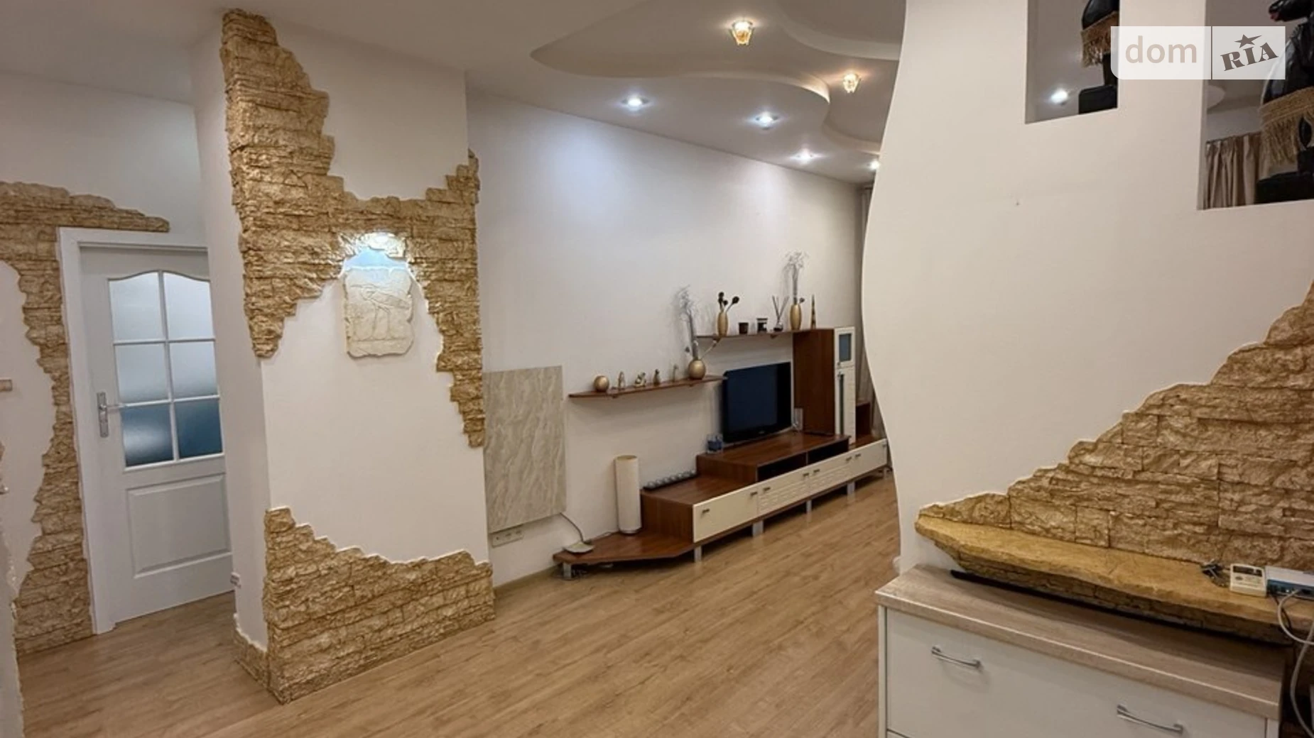 Сдается в аренду 2-комнатная квартира 60 кв. м в Днепре, просп. Яворницкого Дмитрия, 53А - фото 3