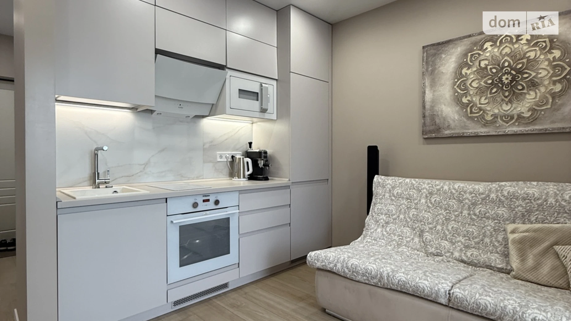 Продается 1-комнатная квартира 45.9 кв. м в Днепре, ул. Набережная Победы, 44П - фото 2