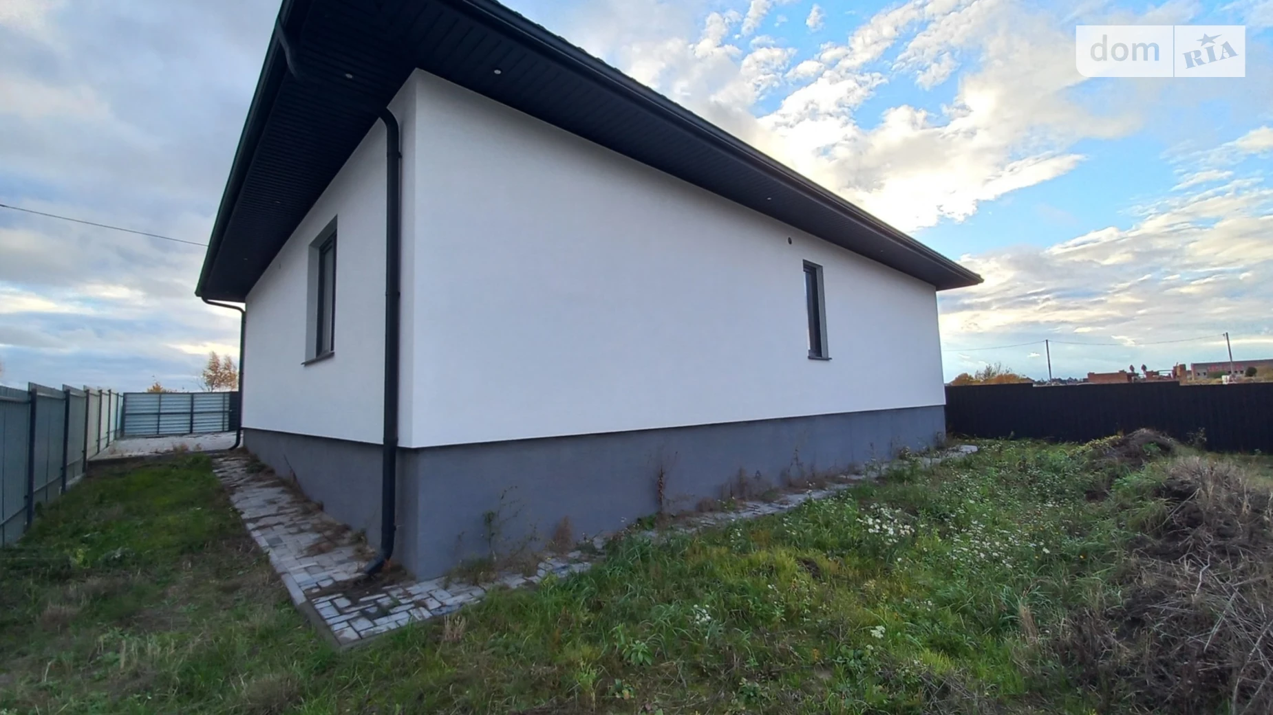 Продається одноповерховий будинок 135 кв. м з ділянкою, цена: 85000 $ - фото 2