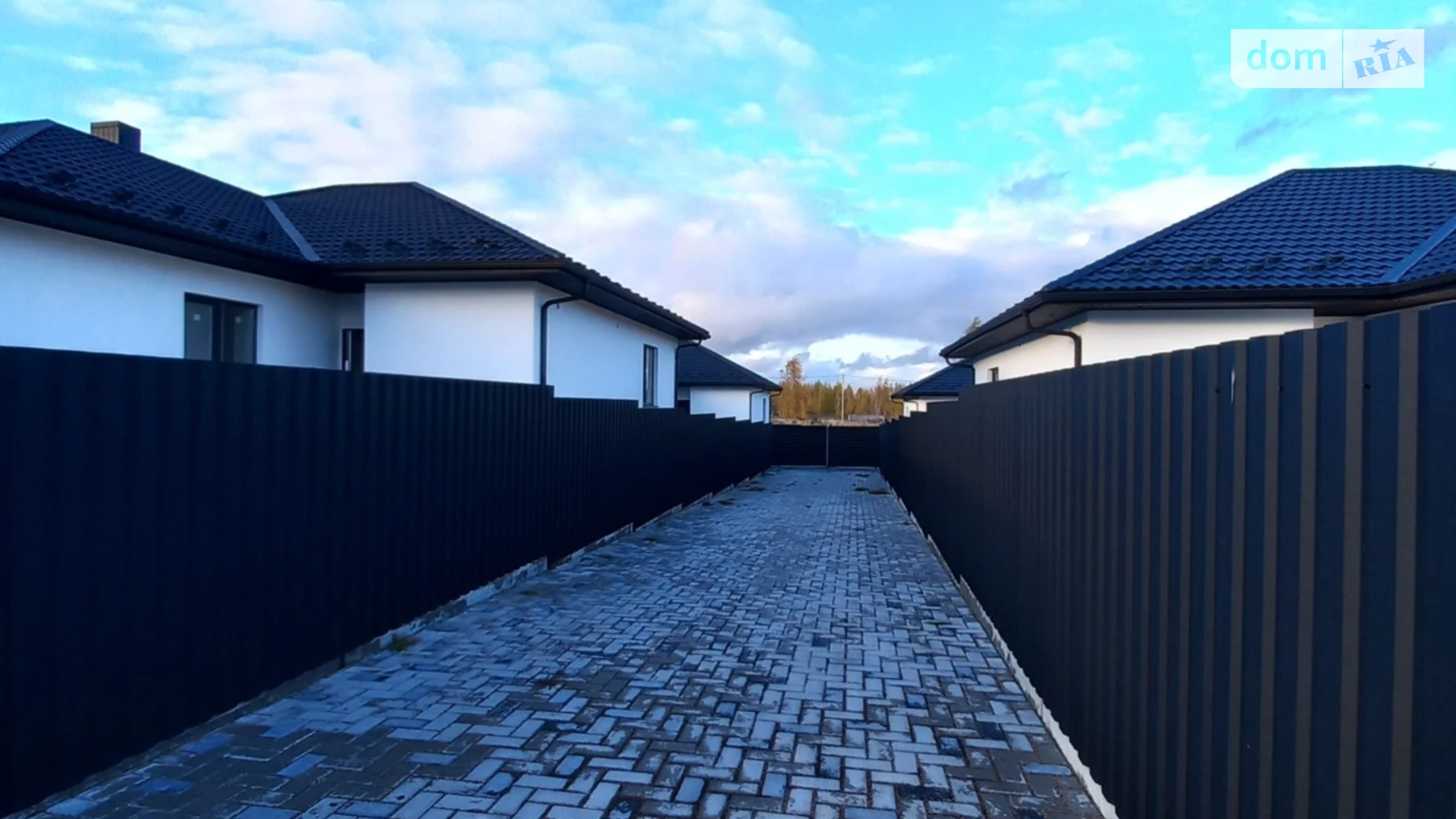 Продається одноповерховий будинок 135 кв. м з гаражем, цена: 85000 $ - фото 3