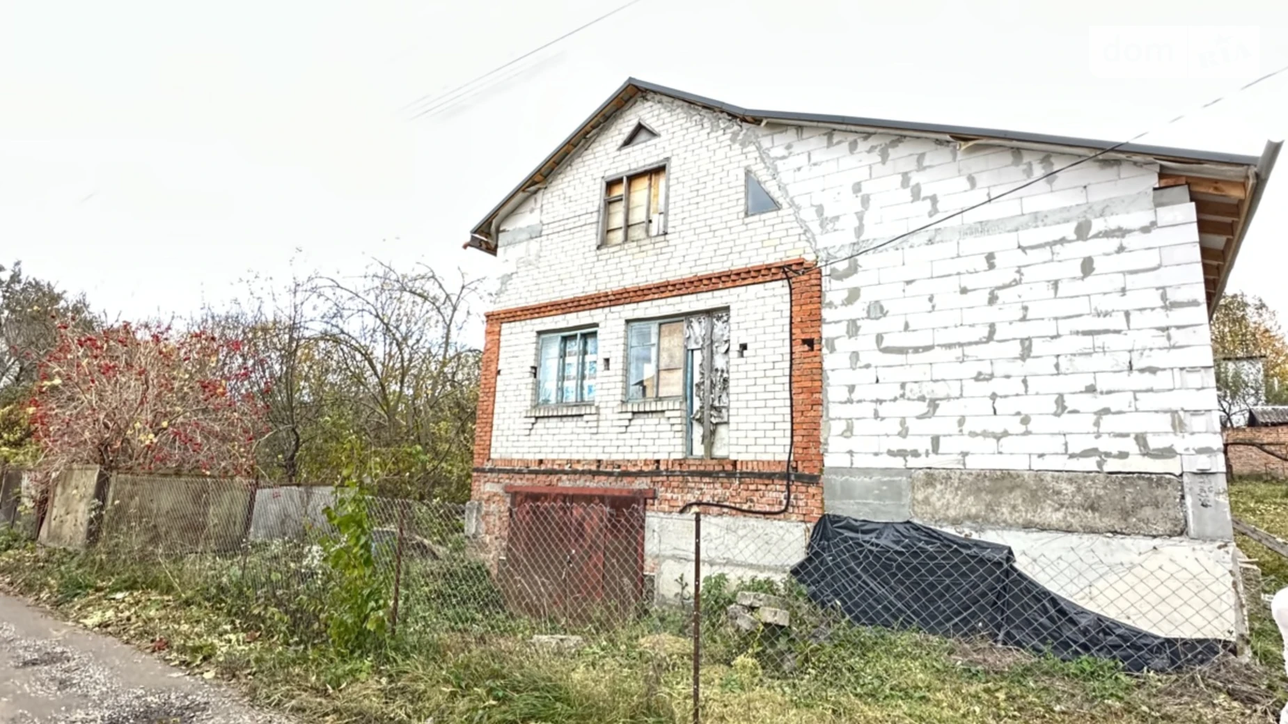 Продается дом на 2 этажа 90 кв. м с бассейном, цена: 41800 $ - фото 3