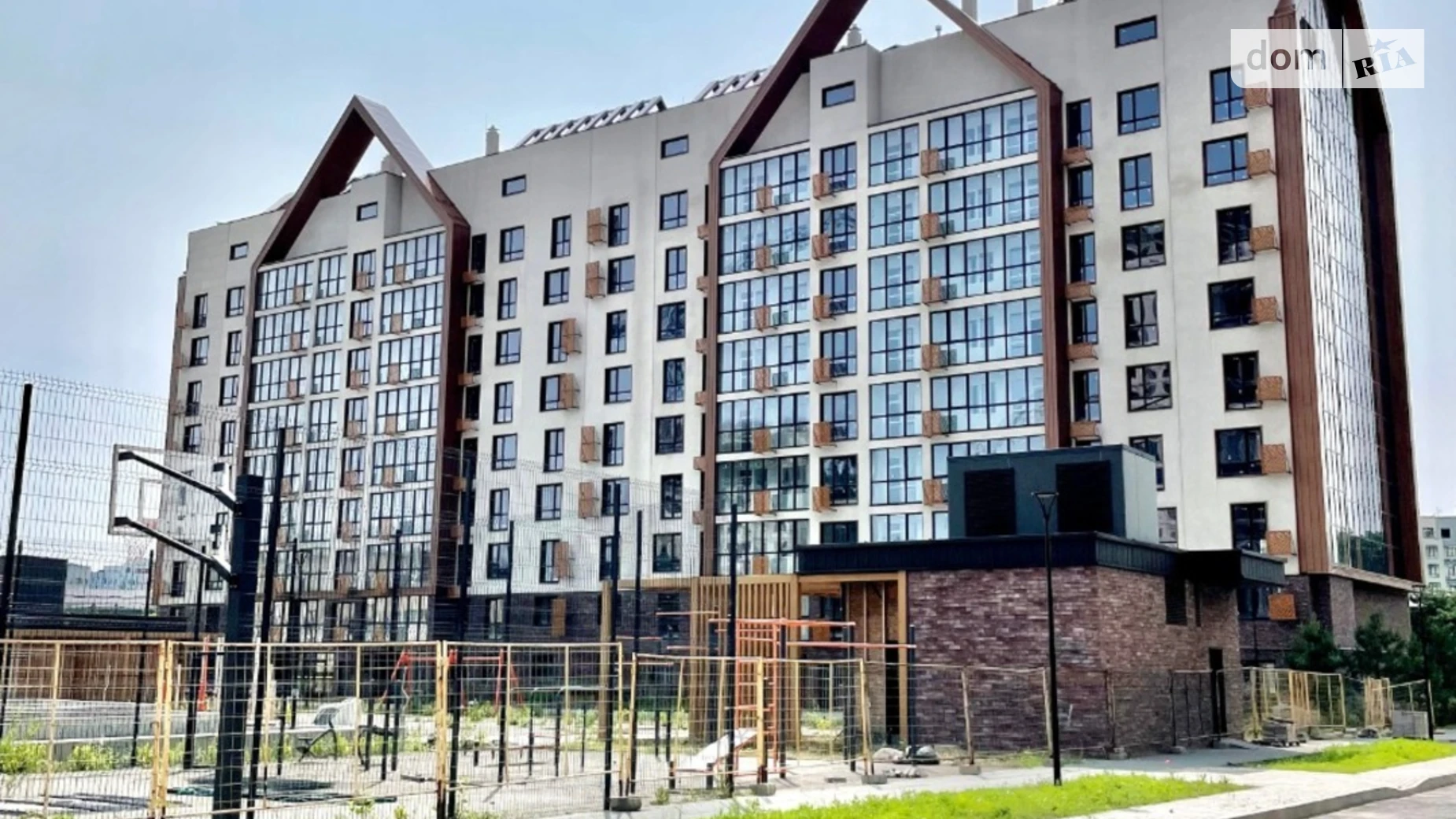 Продается 1-комнатная квартира 52 кв. м в Харькове, ул. Динамовская, 15А - фото 4