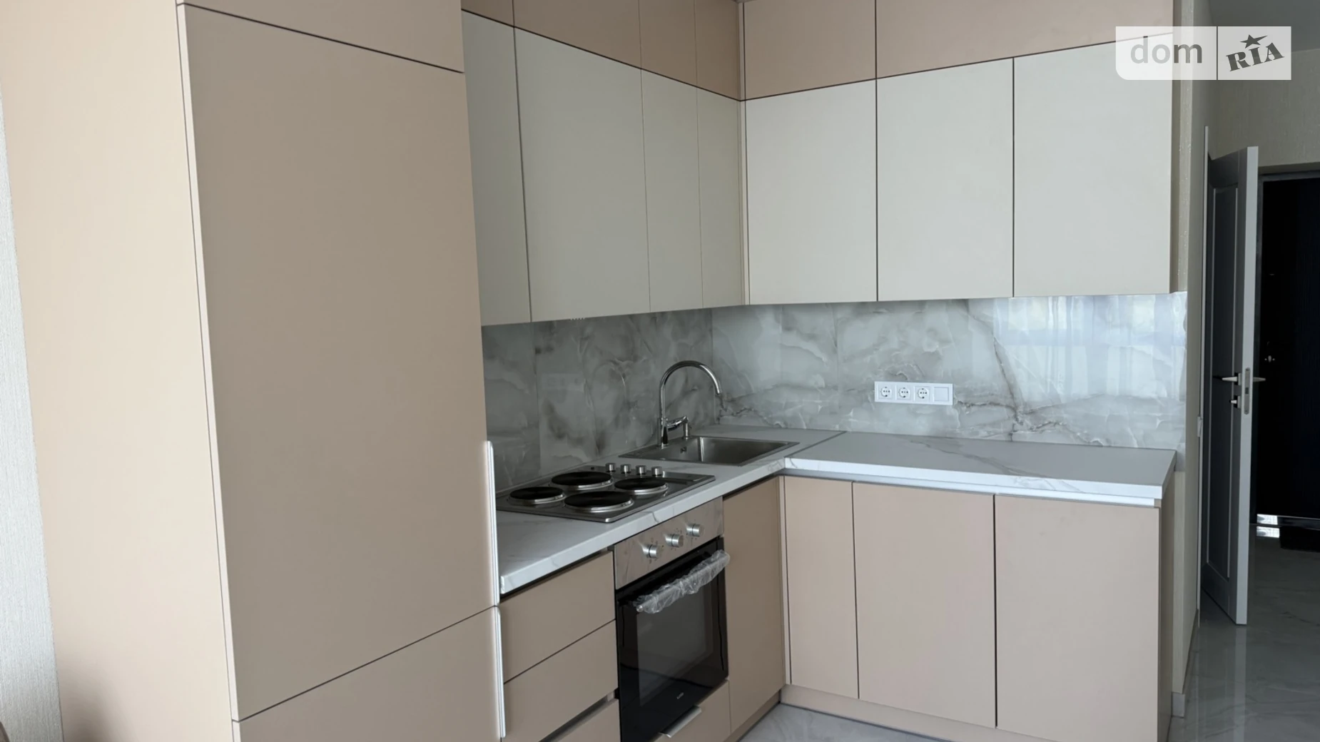 Продается 1-комнатная квартира 41 кв. м в Ирпене, ул. Соборная(ІІІ Интернационала), 122 - фото 3