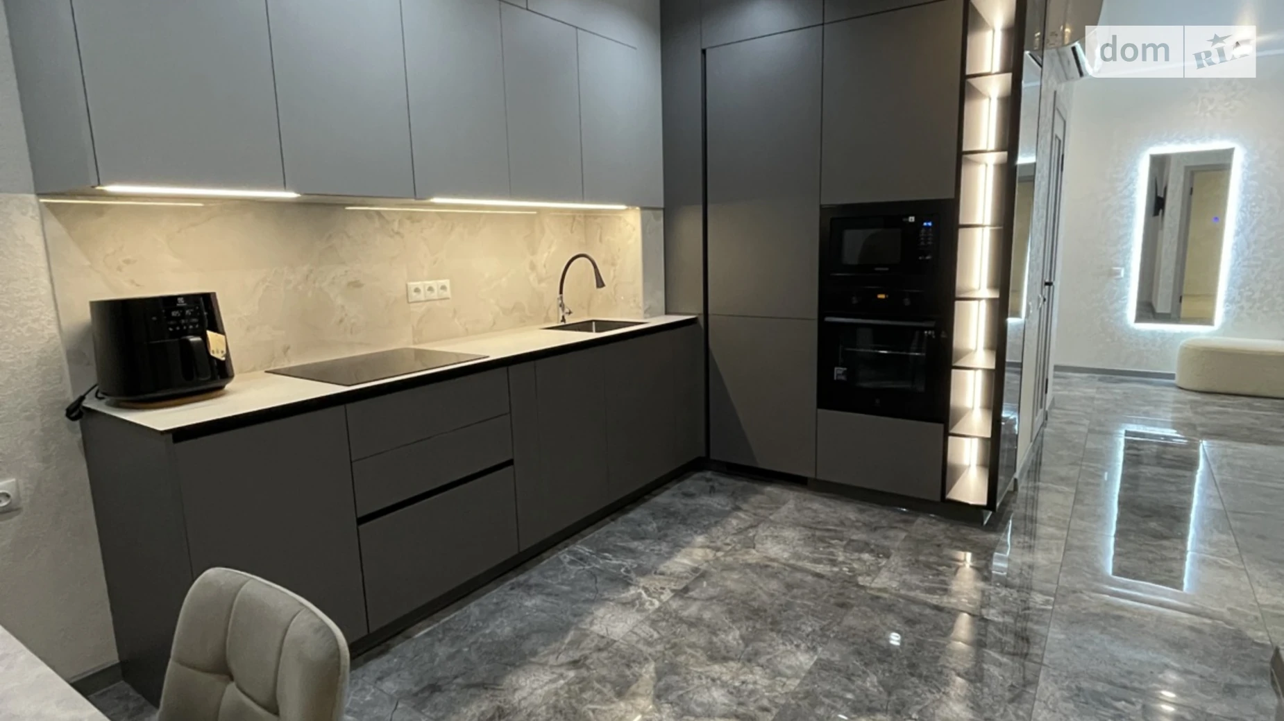 Продается 2-комнатная квартира 63 кв. м в Одессе, Николаевская дор., 3/13 - фото 5