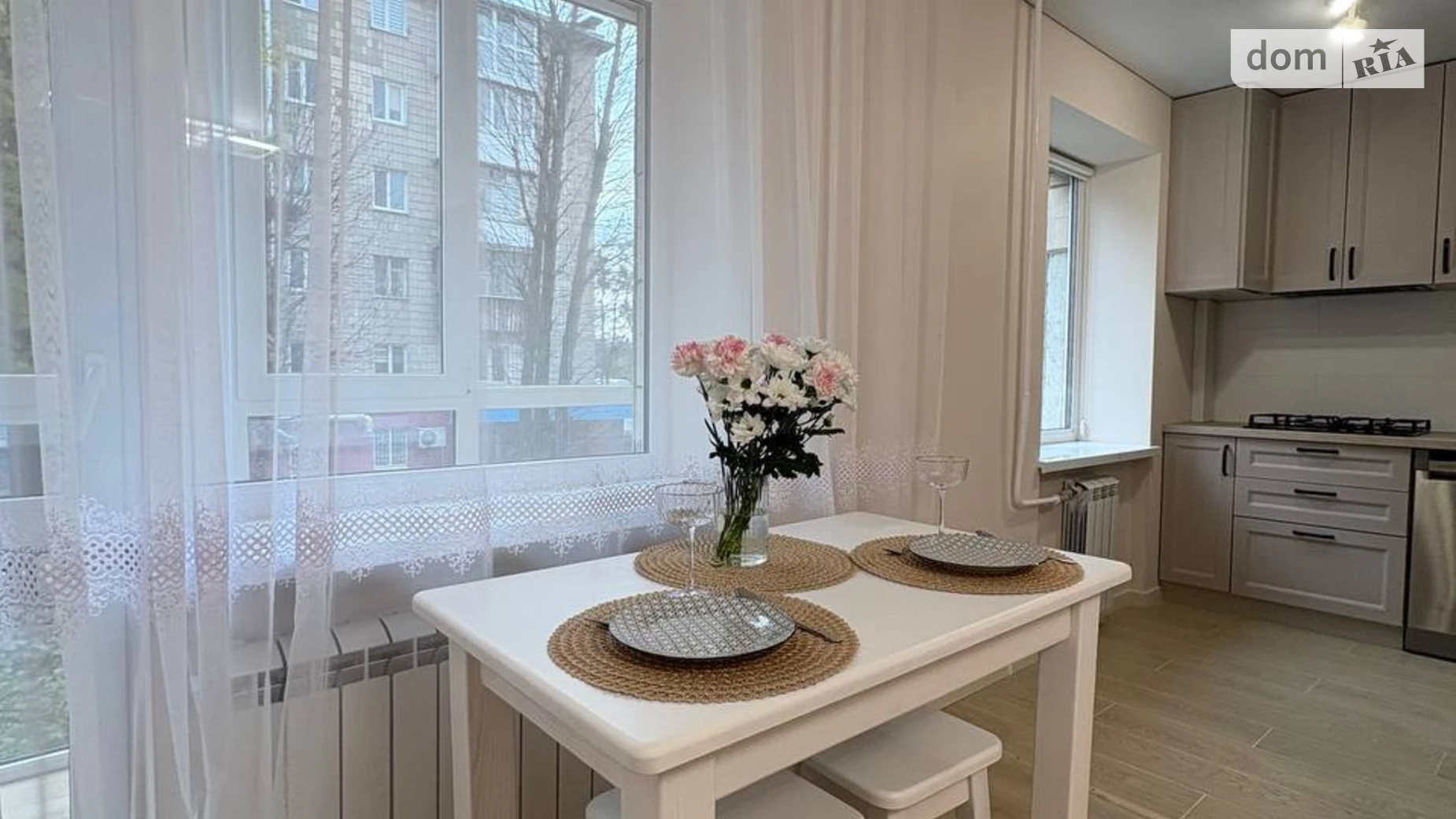 Продается 3-комнатная квартира 54.8 кв. м в Ровно, ул. Степана Бандеры, 55 - фото 3