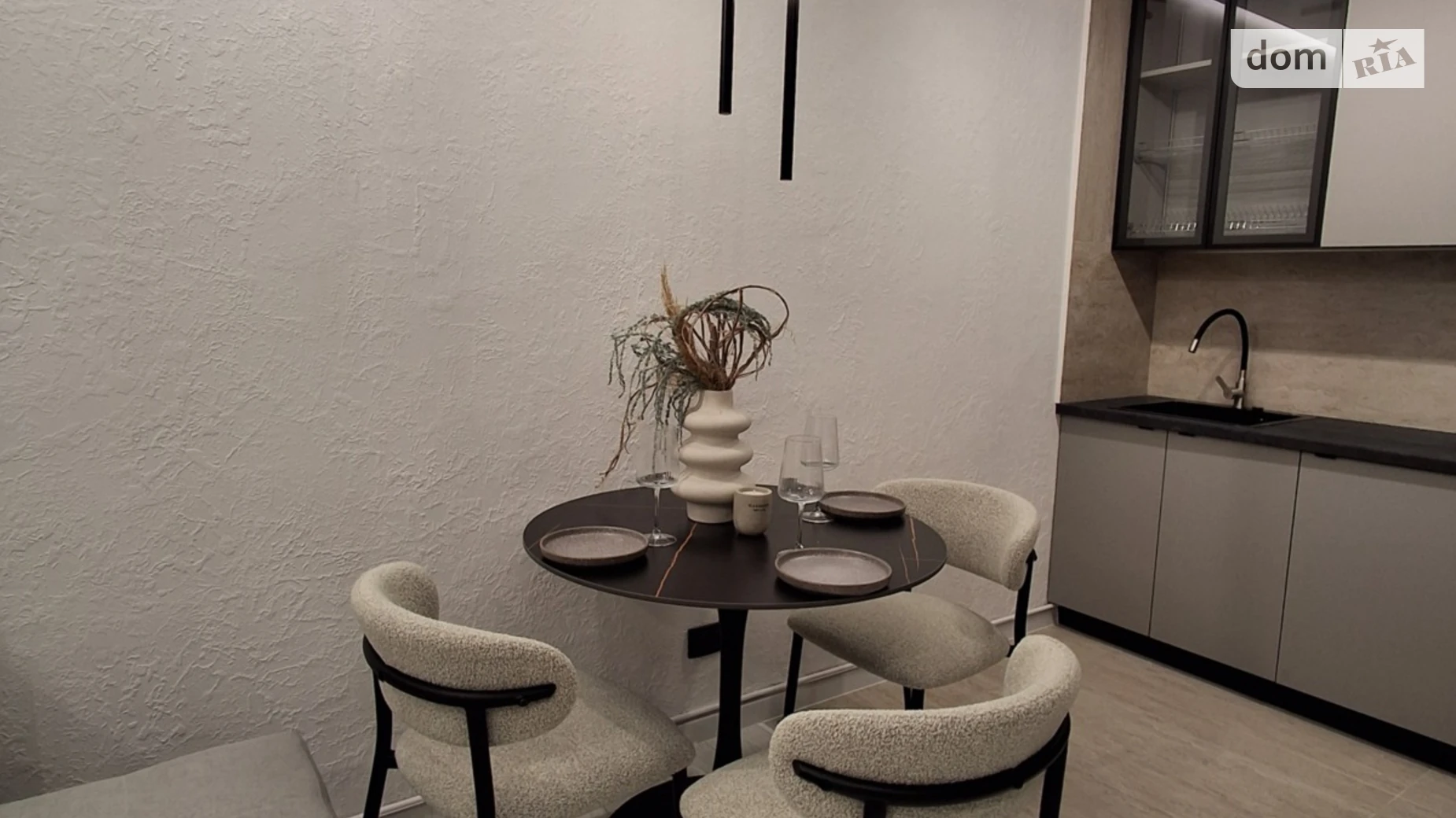 2-кімнатна квартира 58 кв. м у Тернополі, вул. Смакули - фото 3