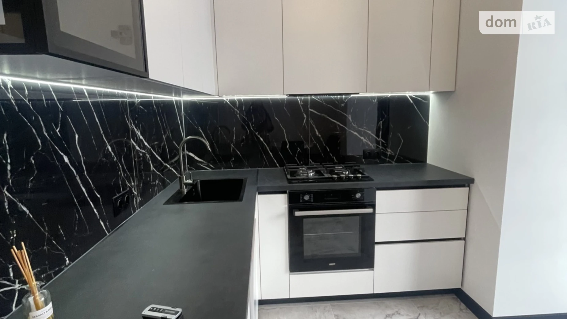 Продается 1-комнатная квартира 42 кв. м в Хмельницком, ул. Лесогриневецкая, 30 - фото 2