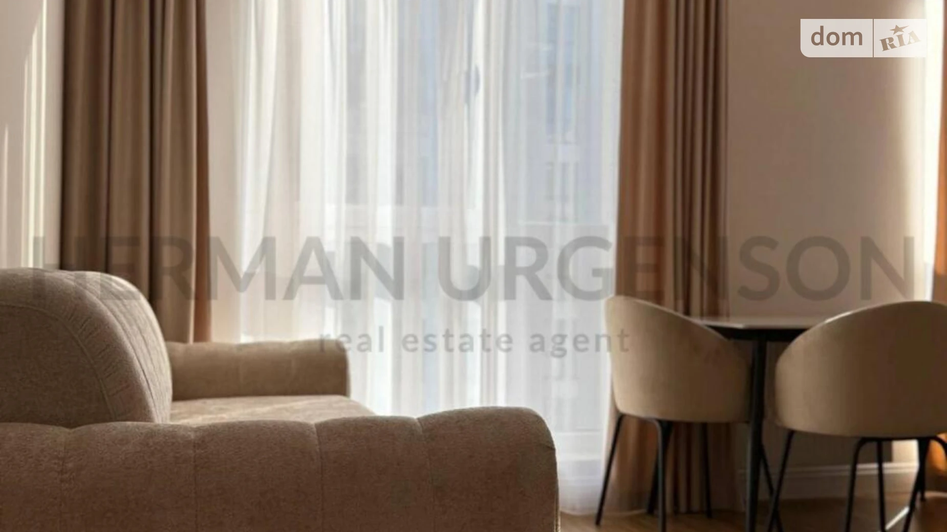 Продається 1-кімнатна квартира 45 кв. м у Минаї, вул. Августина Волошина - фото 2