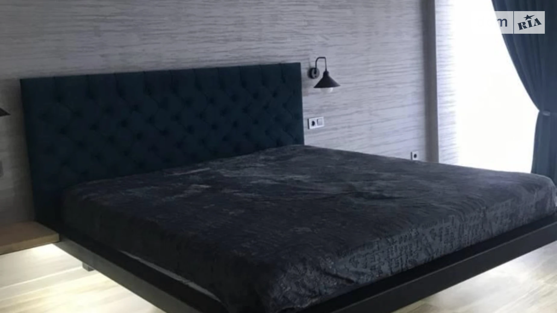 Продается 1-комнатная квартира 43 кв. м в, цена: 64000 $ - фото 3