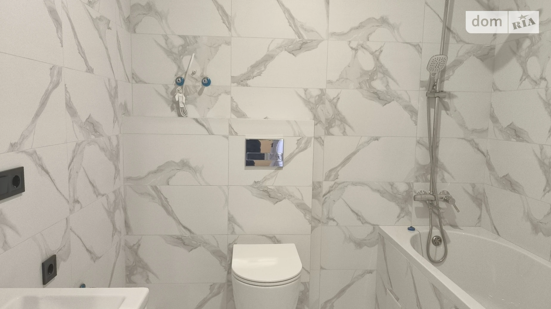 Продается 1-комнатная квартира 41 кв. м в Лиманке, ул. Строительная, 48А - фото 3