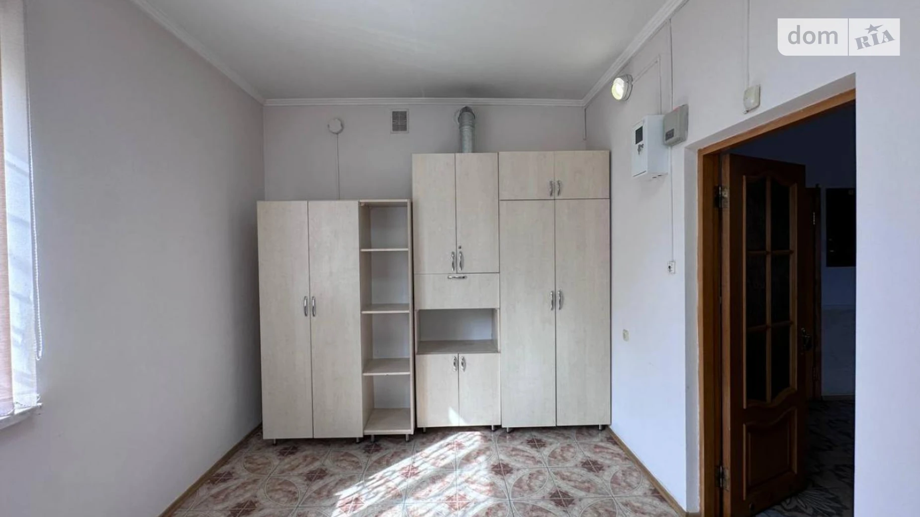 Сдается в аренду офис 21 кв. м в бизнес-центре, цена: 9000 грн - фото 2