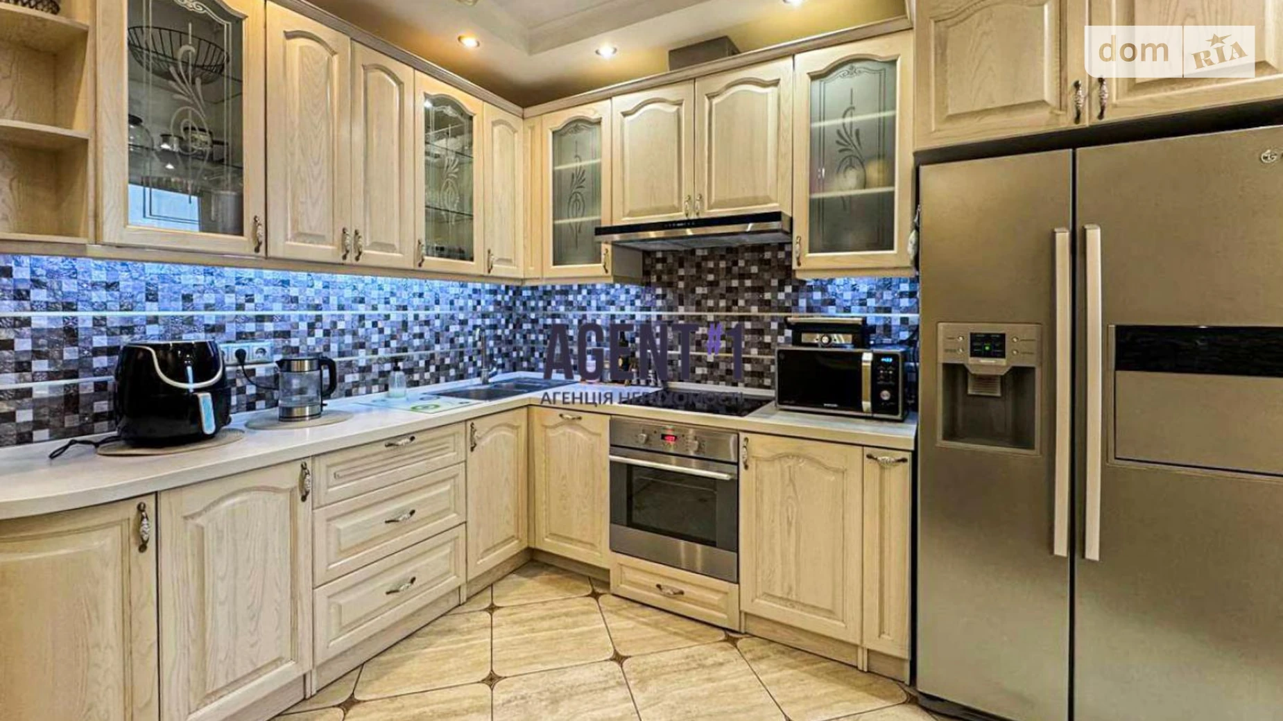 Продається 2-кімнатна квартира 71.5 кв. м у Чайках, вул. Печерська, 2 - фото 3