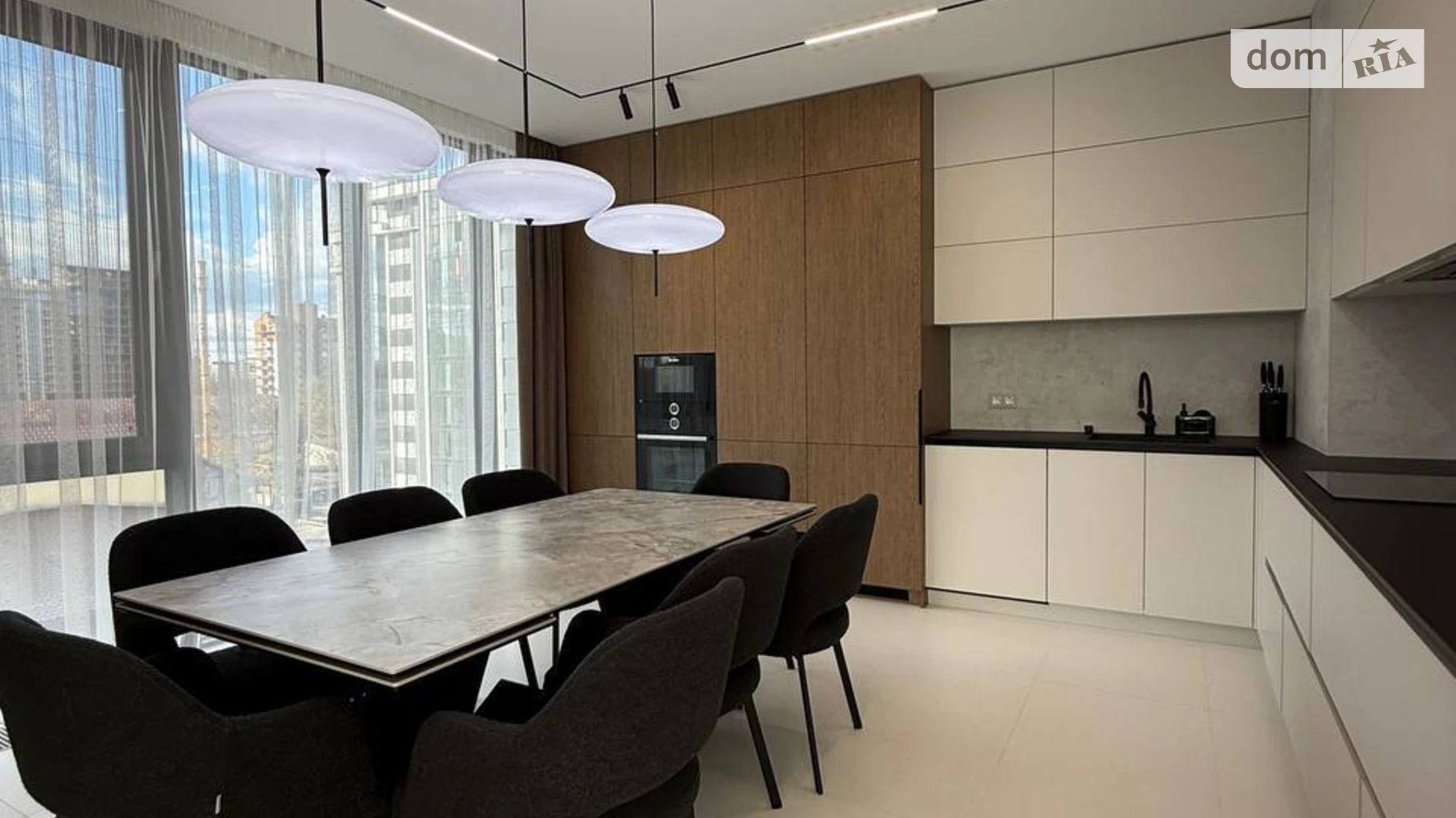 Сдается в аренду 2-комнатная квартира 116 кв. м в Ивано-Франковске, ул. Гетьмана Ивана Мазепы - фото 2