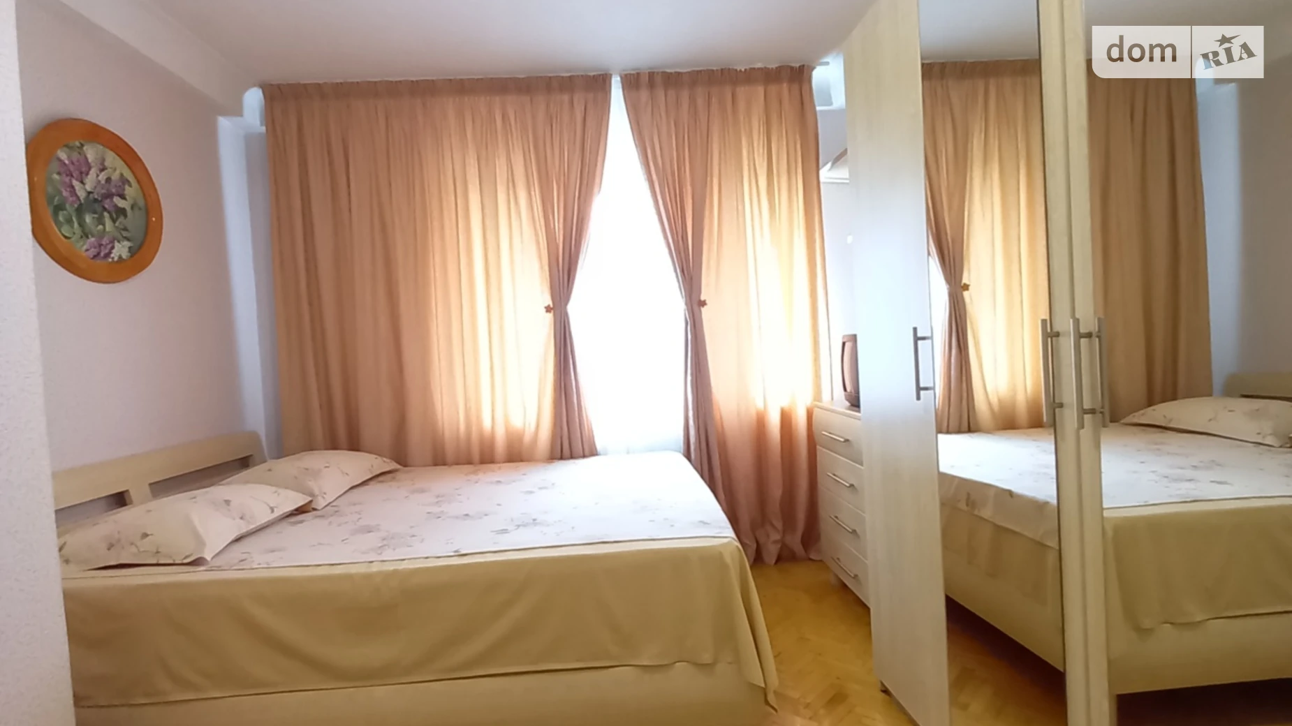 бул. Леси Украинки, 28 Саперное Поле Киев Печерская - фото 3