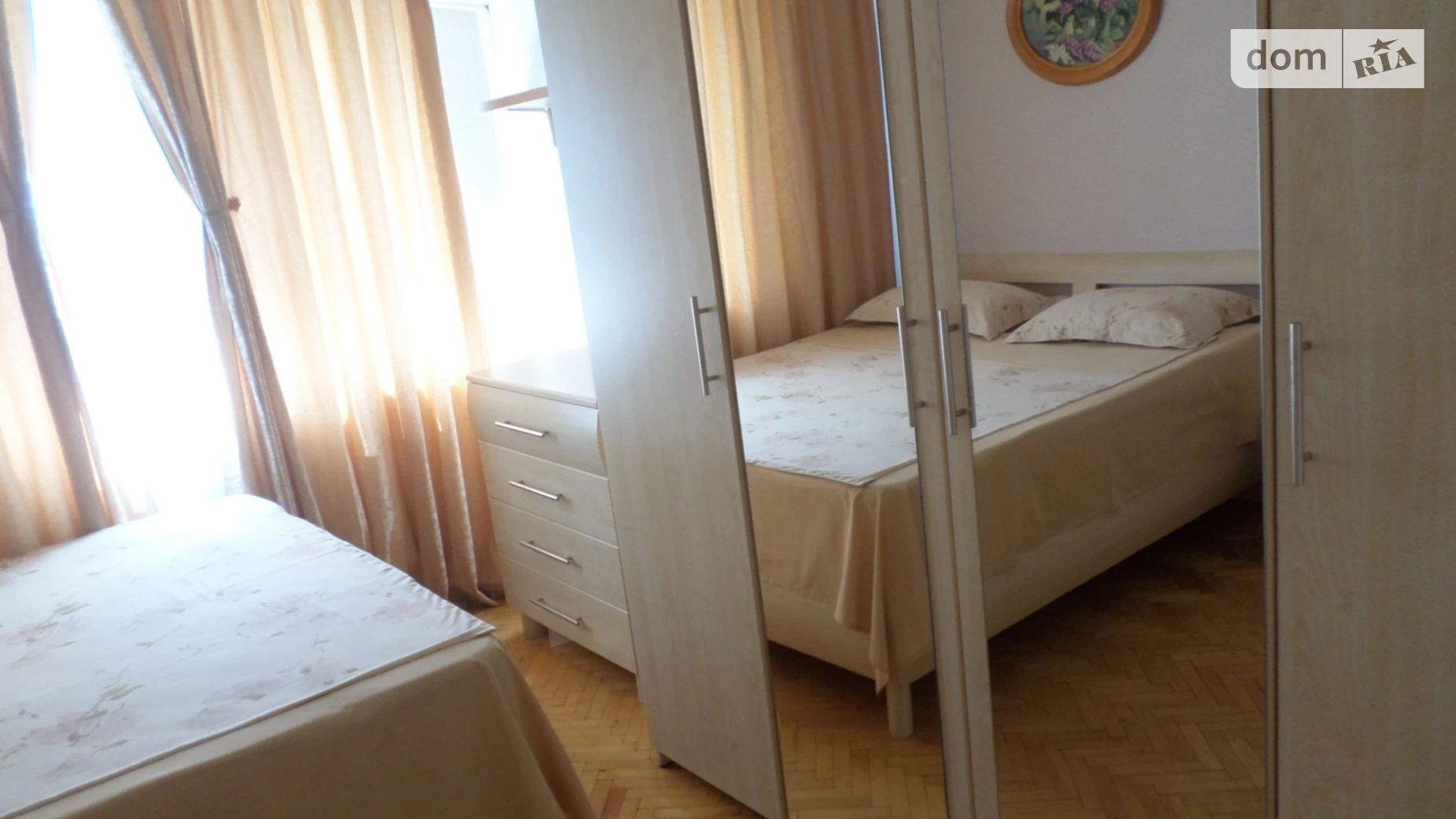 бул. Леси Украинки, 28 Саперное Поле Киев Печерская - фото 4