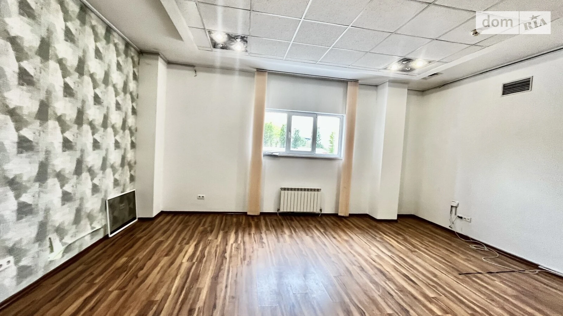 Здається в оренду офіс 40 кв. м в бізнес-центрі, цена: 8800 грн - фото 2