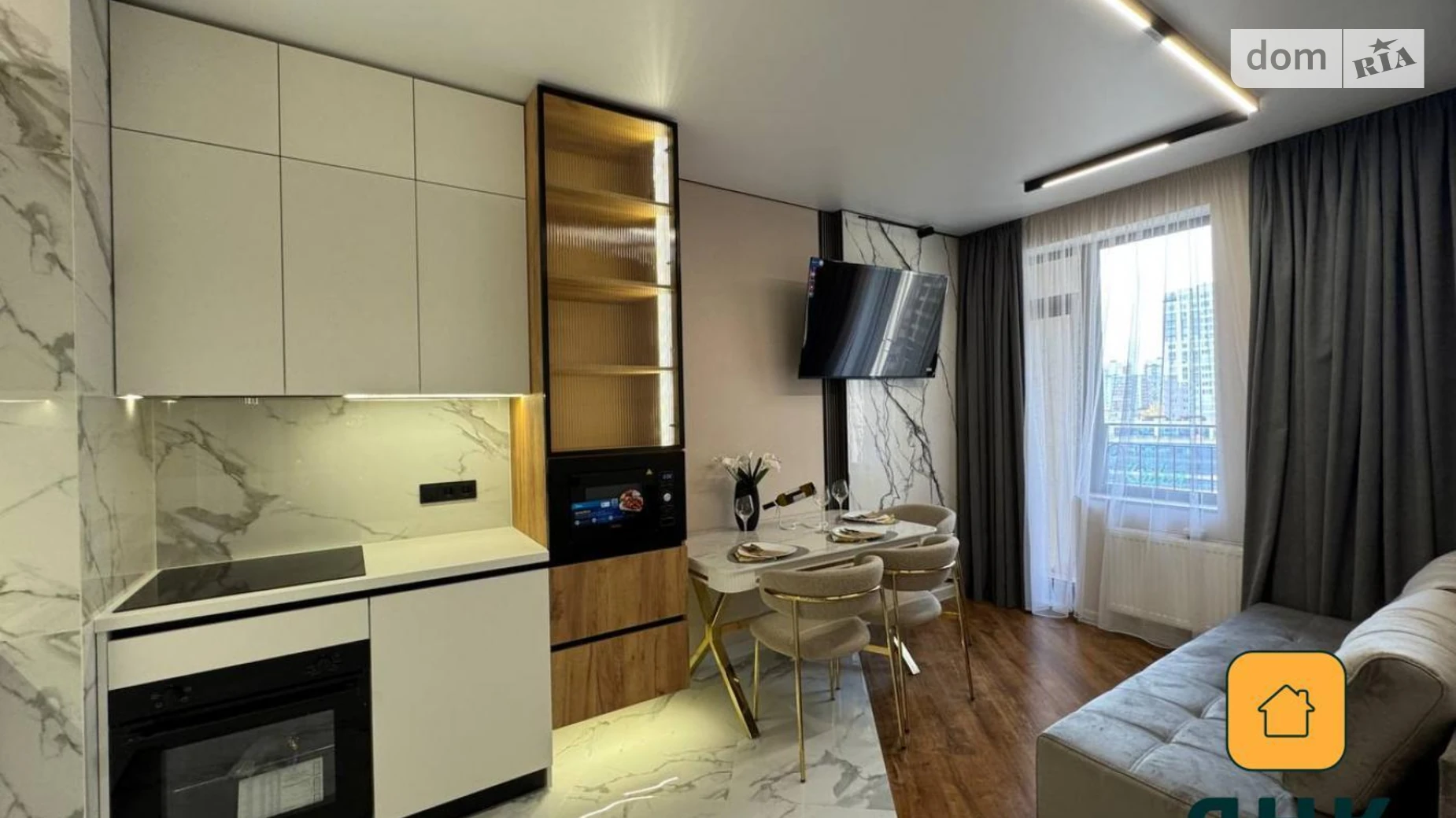 Продается 1-комнатная квартира 42 кв. м в Одессе, ул. Генуэзская, 1/1 - фото 2