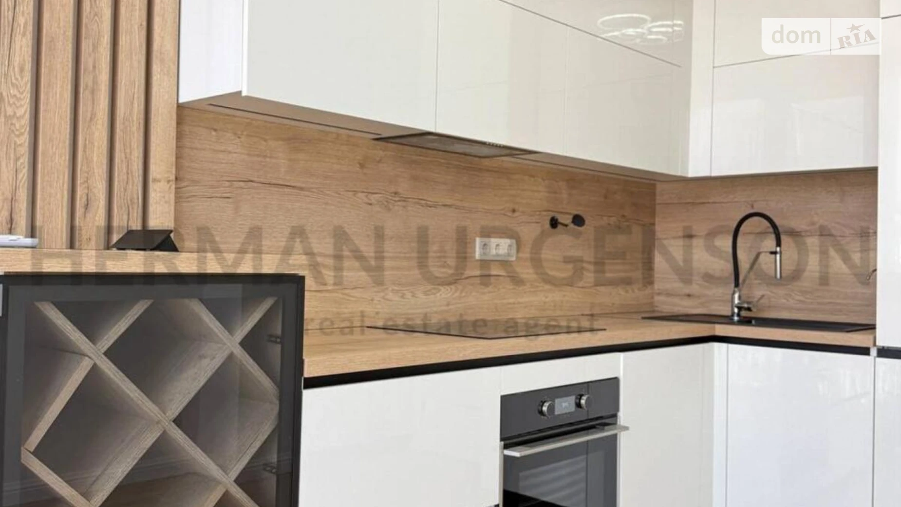 Продается 1-комнатная квартира 46 кв. м в Ужгороде, ул. Собранецкая - фото 3