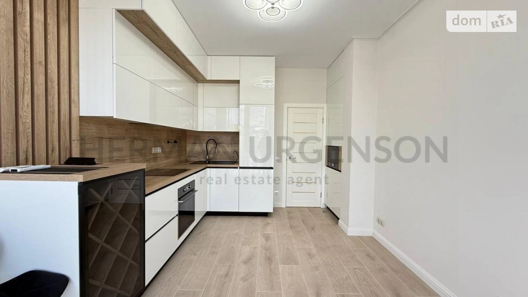 Продается 1-комнатная квартира 46 кв. м в Ужгороде, ул. Собранецкая - фото 5