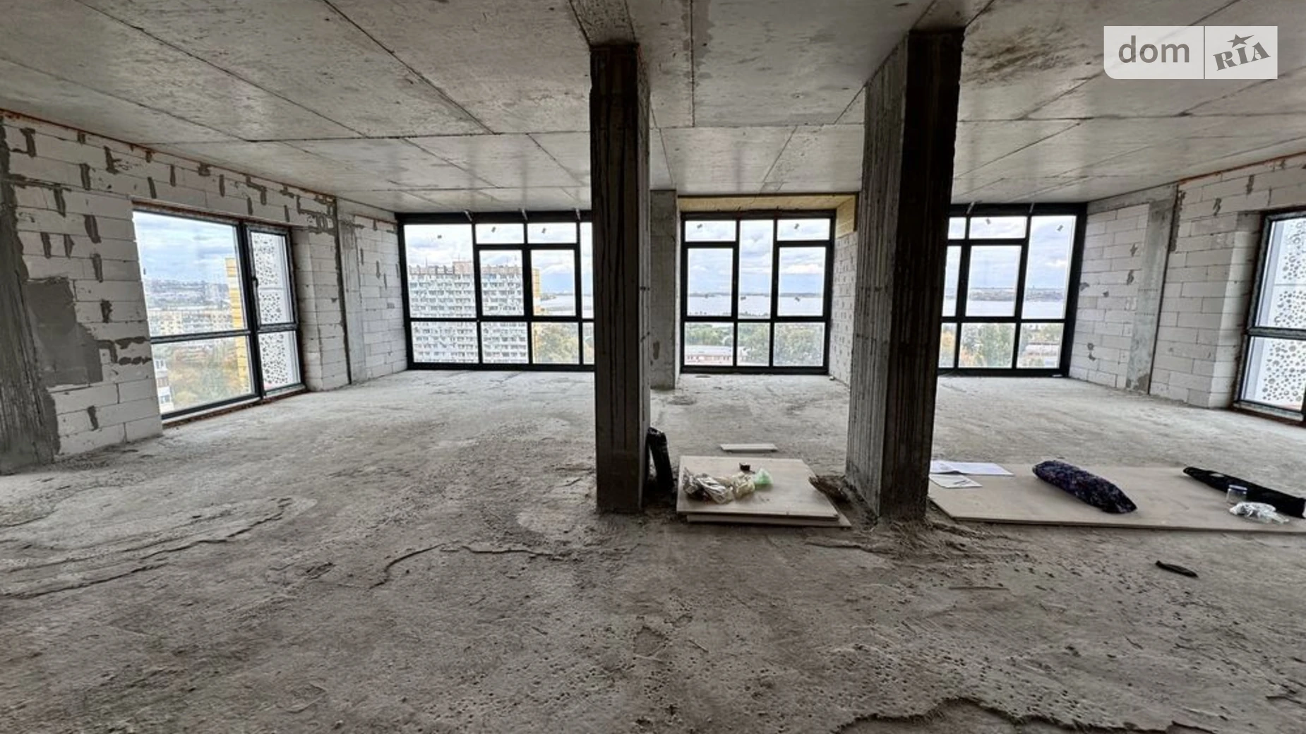 Продается 3-комнатная квартира 119 кв. м в Днепре, пер. Добровольцев, 3 - фото 2