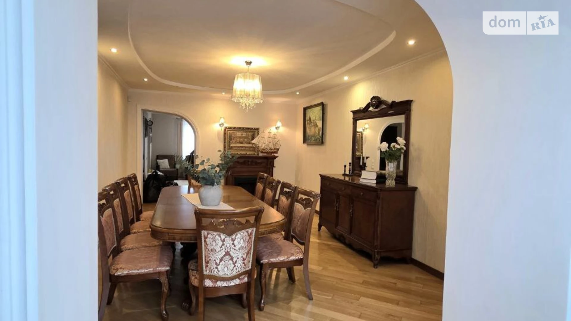 Продается 5-комнатная квартира 187.8 кв. м в Черновцах - фото 4