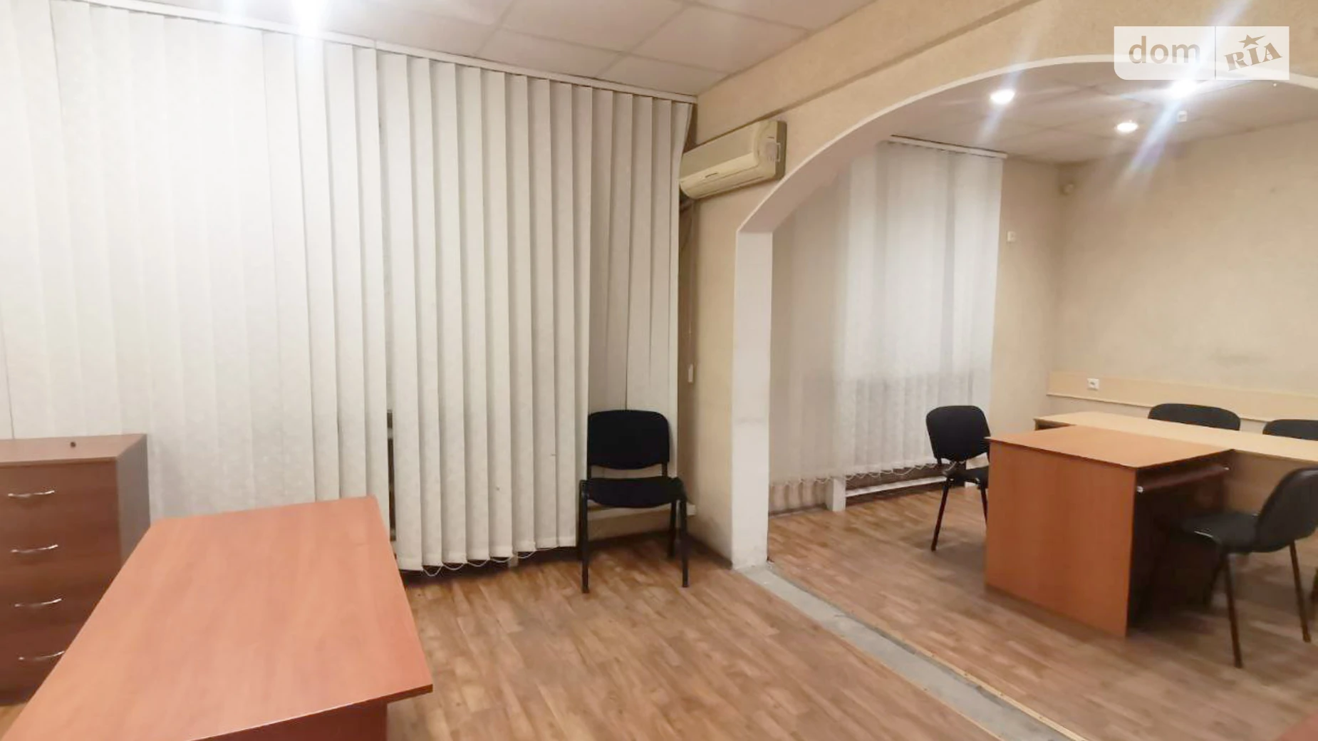 Сдается в аренду офис 85.9 кв. м в бизнес-центре, цена: 20000 грн - фото 3