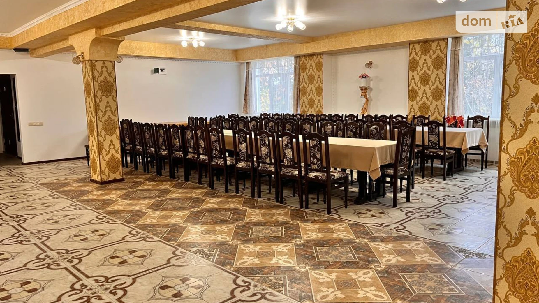 Продається об'єкт сфери послуг 400 кв. м в 2-поверховій будівлі, цена: 170000 $ - фото 3