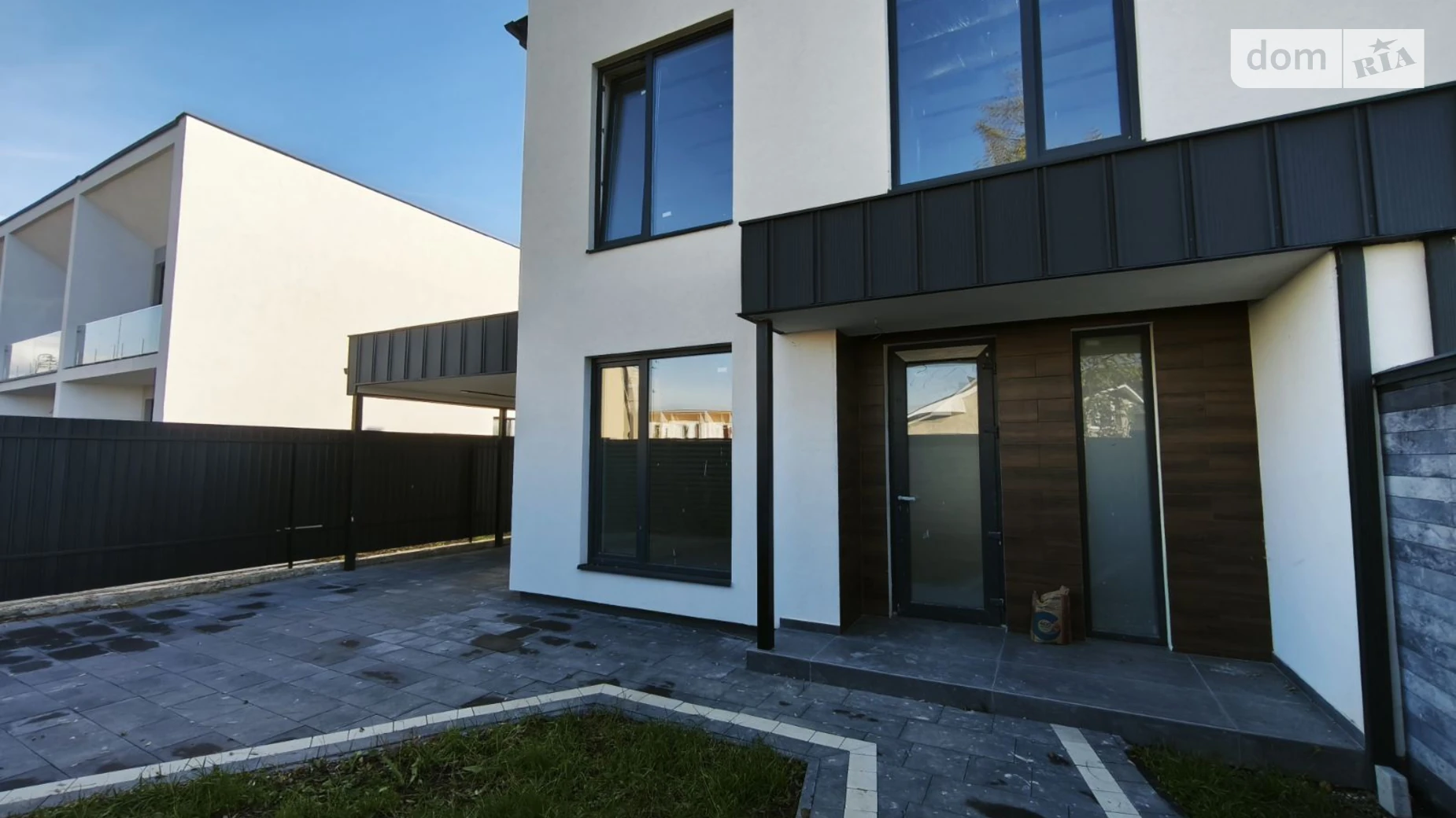 ул. Ярослава Мудрого Ужгород, цена: 108000 $ - фото 3