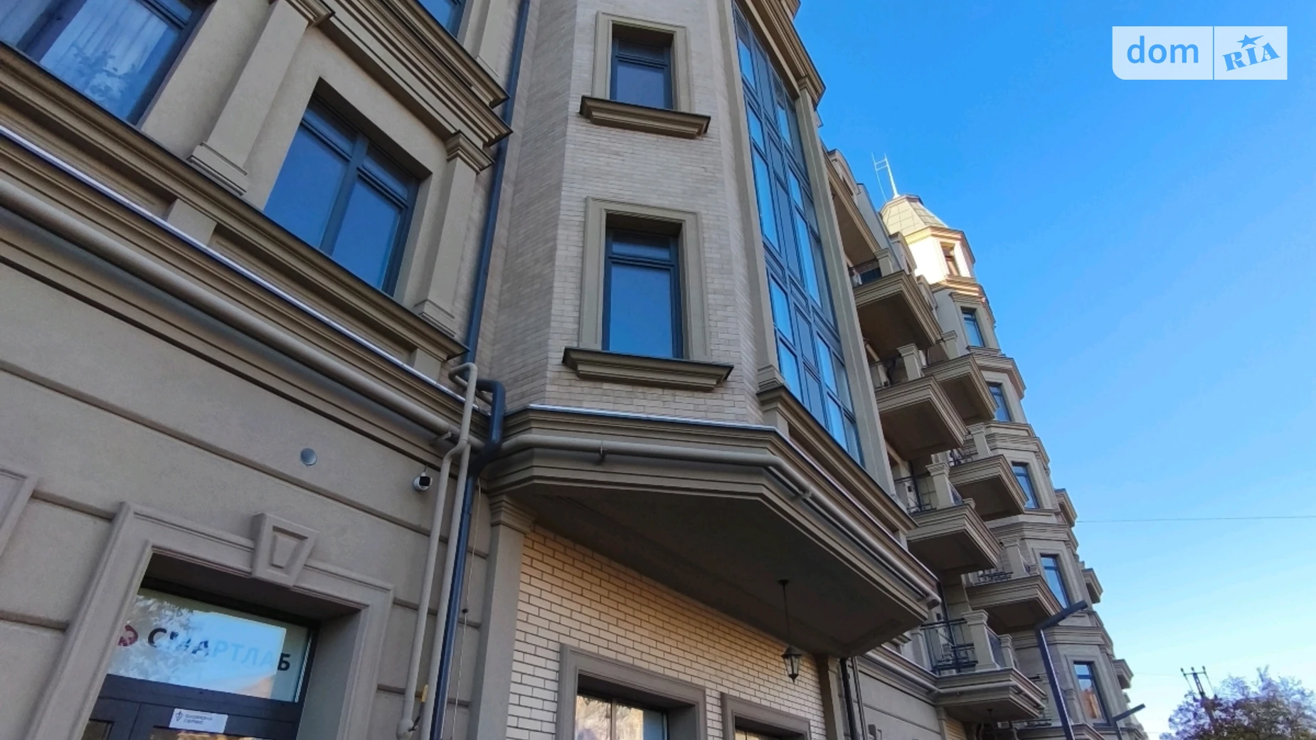 Продается 4-комнатная квартира 115 кв. м в Одессе, Фонтанская дор., 64 - фото 2