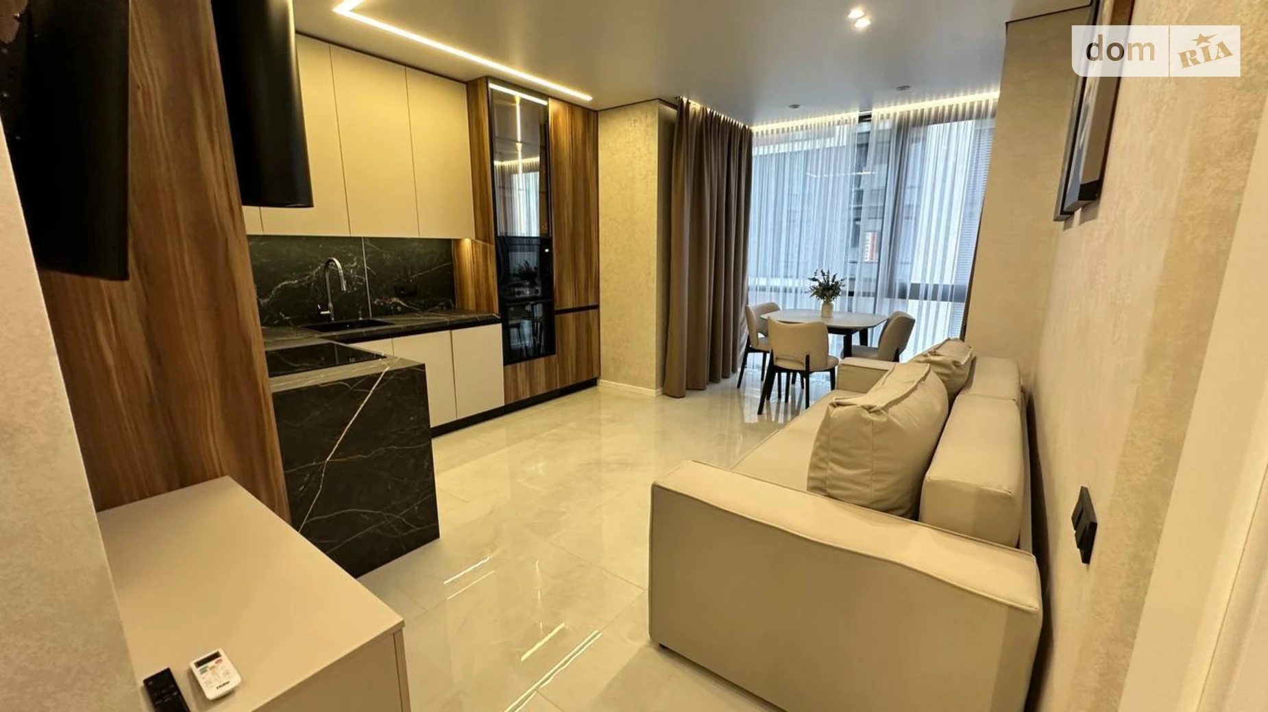 Продается 1-комнатная квартира 46 кв. м в, цена: 90000 $ - фото 2