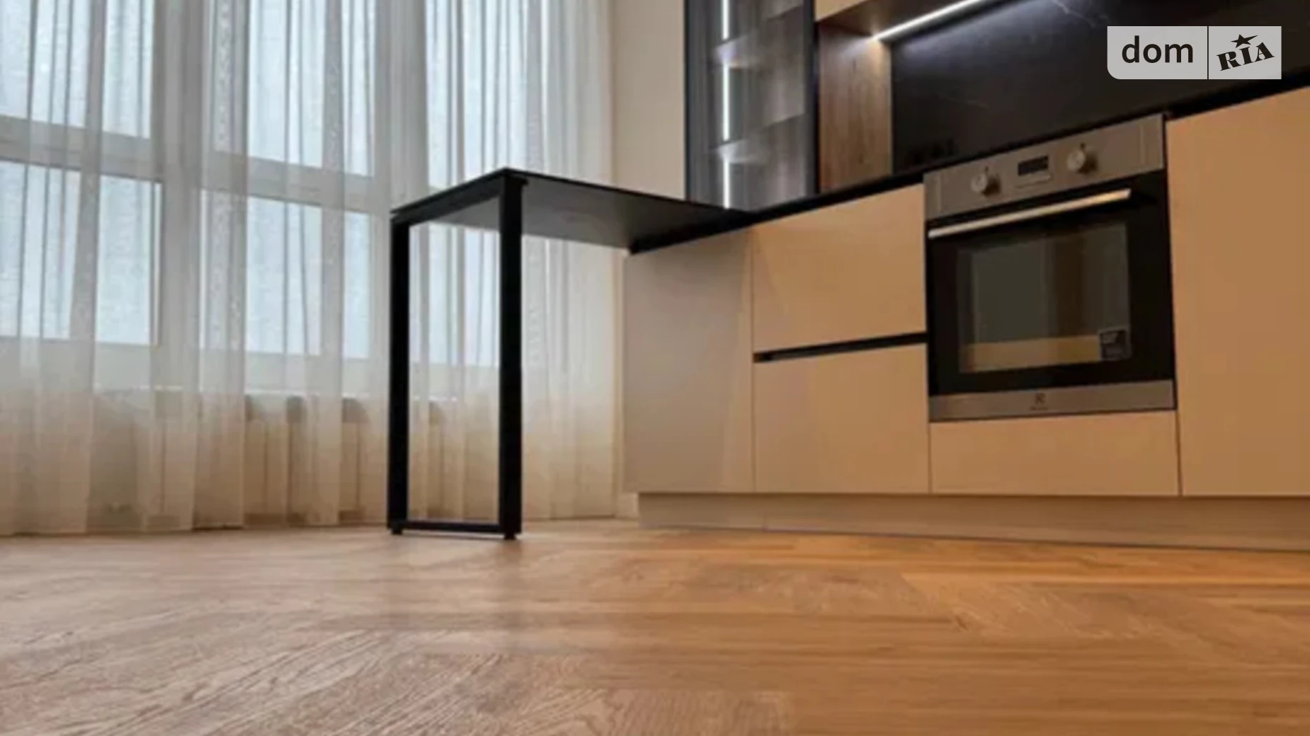 Продается 1-комнатная квартира 40 кв. м в Киеве, ул. Набережно-Рыбальская дорога, 27 - фото 5