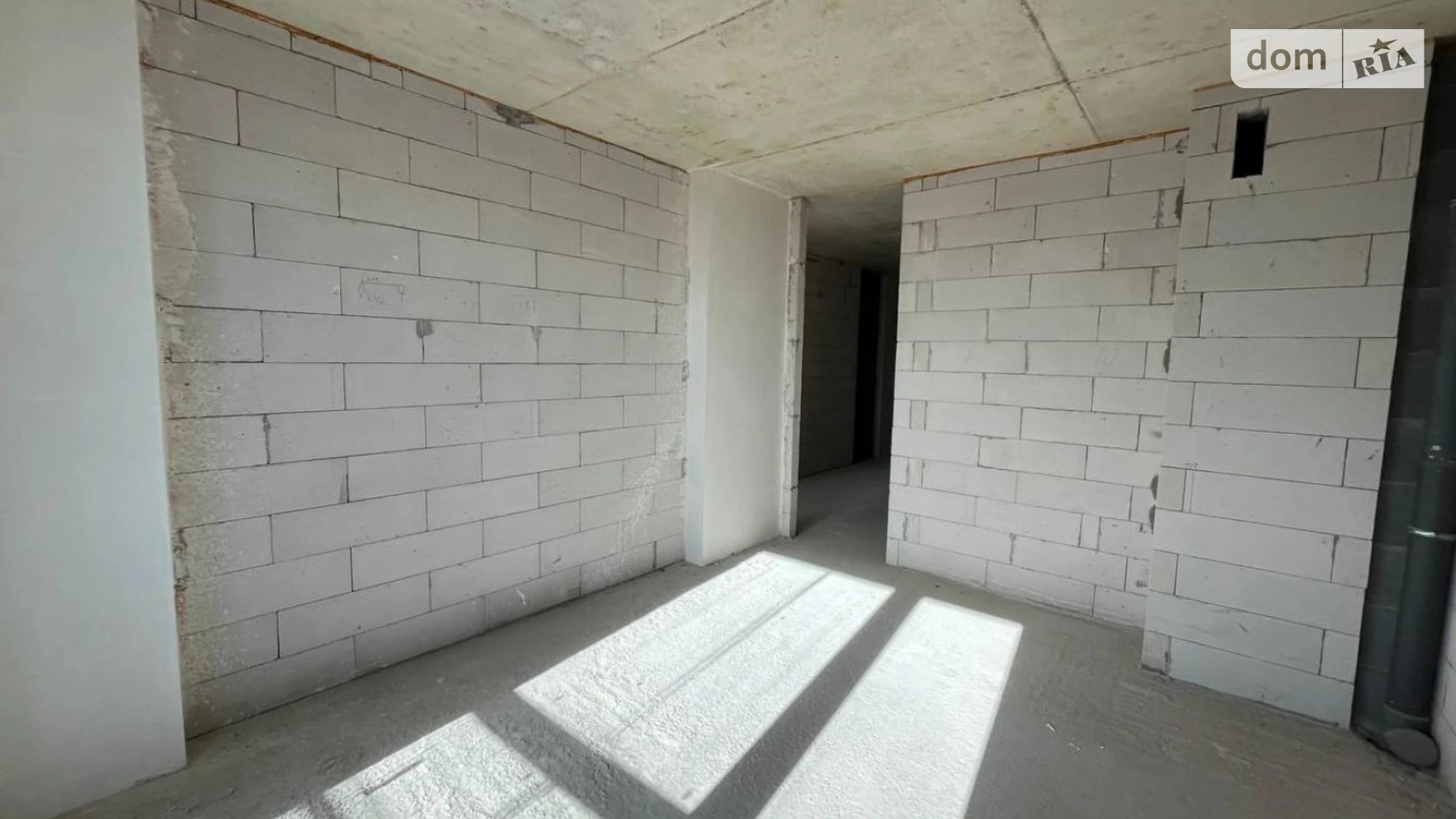 Продается 2-комнатная квартира 79 кв. м в, цена: 83000 $ - фото 3