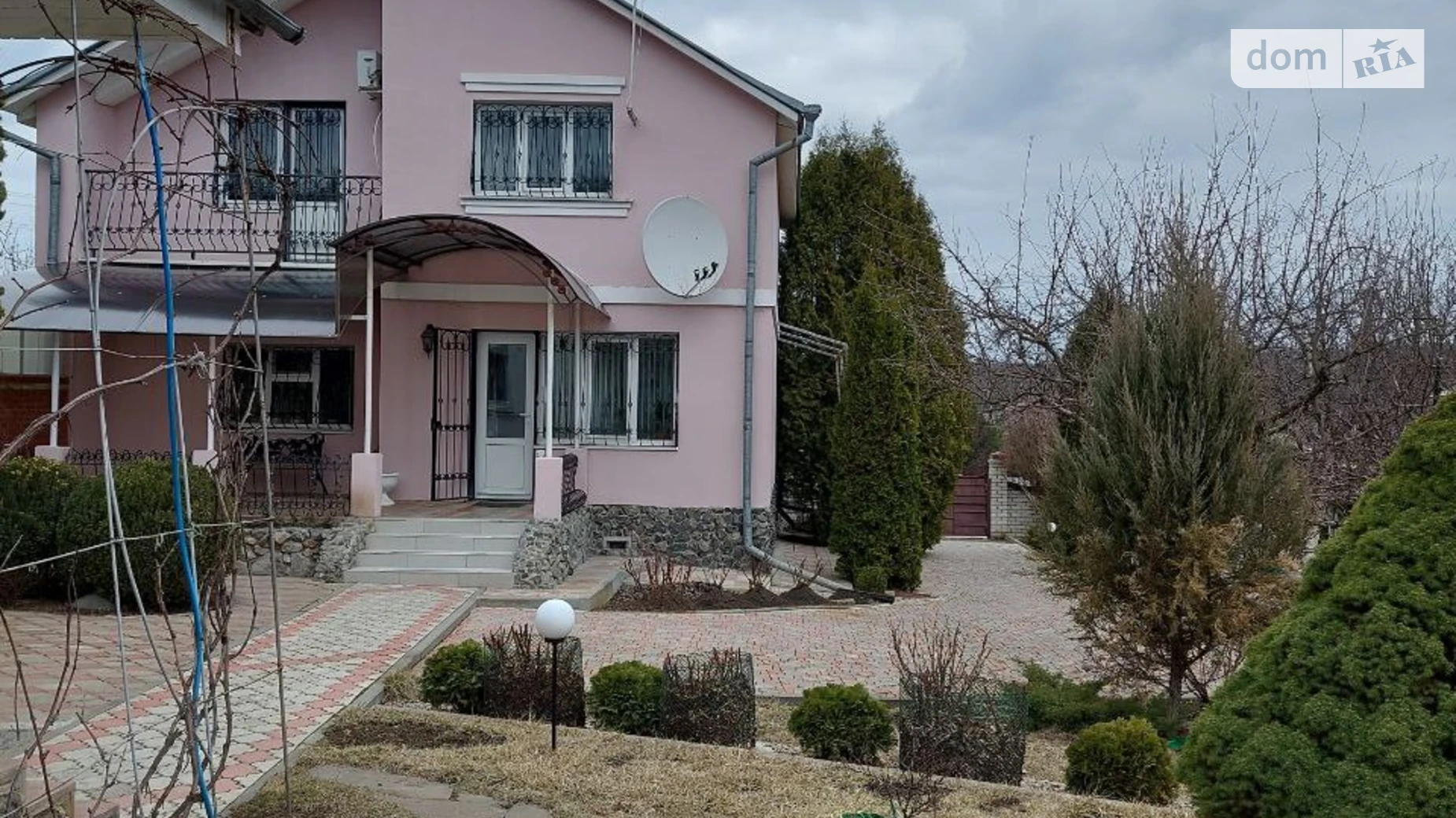 Продается дом на 2 этажа 178.6 кв. м с садом, цена: 65000 $ - фото 2