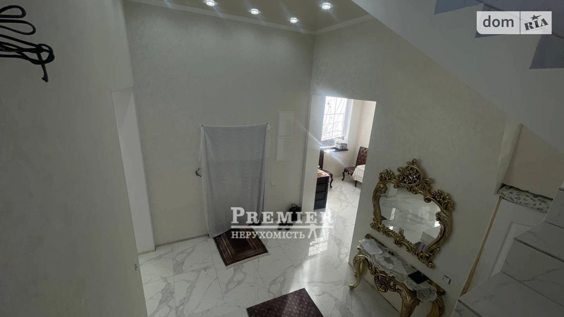 Продается дом на 2 этажа 160 кв. м с садом, цена: 220000 $ - фото 4