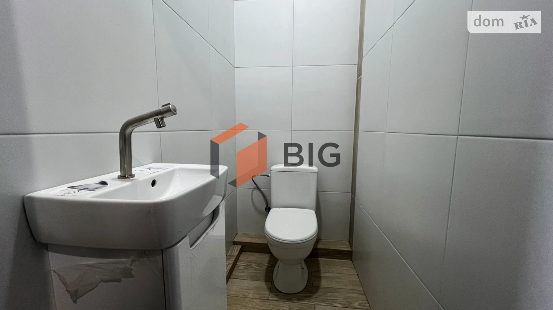 Сдается в аренду помещения свободного назначения 43 кв. м в 5-этажном здании, цена: 18000 грн - фото 3