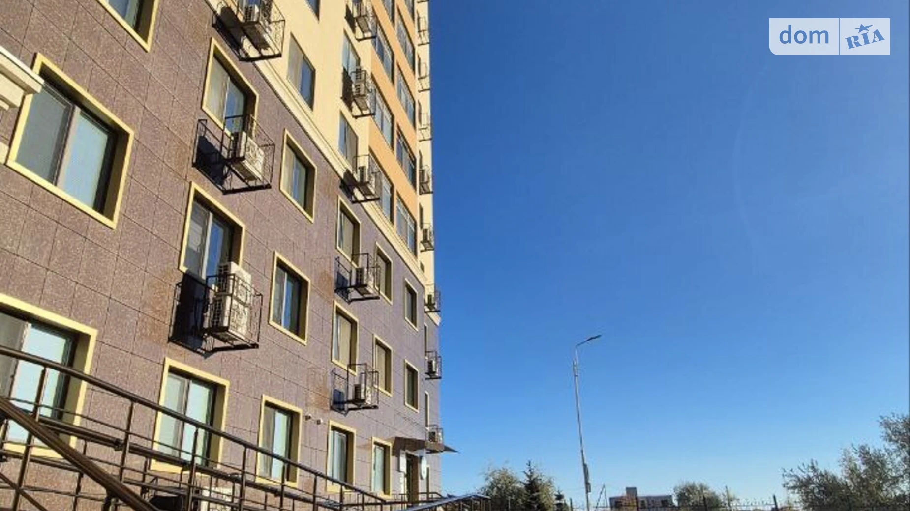 Продается 1-комнатная квартира 43.5 кв. м в Крыжановка, ул. Академика Сахарова - фото 3