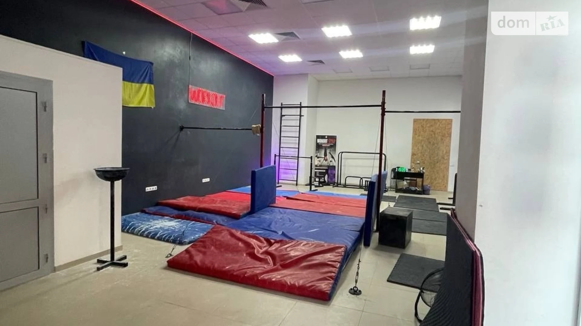 Продается помещения свободного назначения 42.4 кв. м в 12-этажном здании, цена: 55000 $ - фото 5