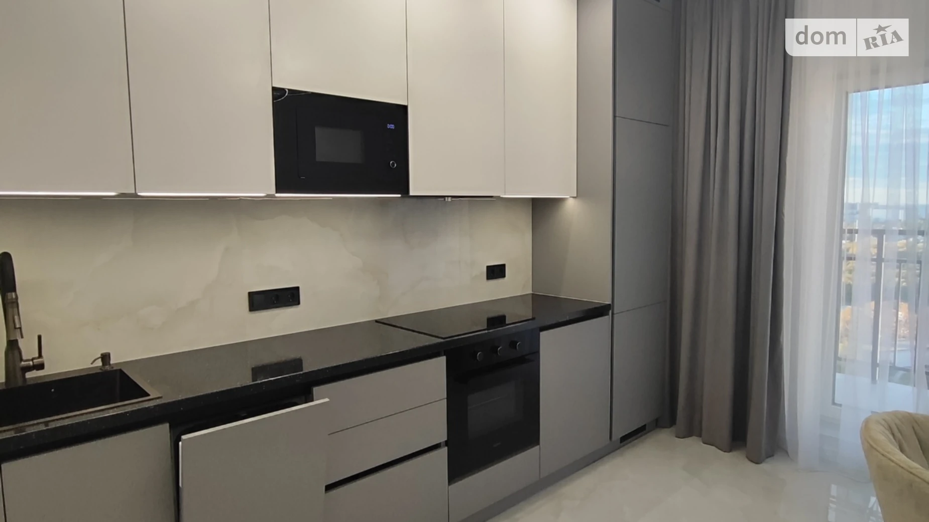 Продается 1-комнатная квартира 42 кв. м в Одессе, ул. Краснова, 1А - фото 3