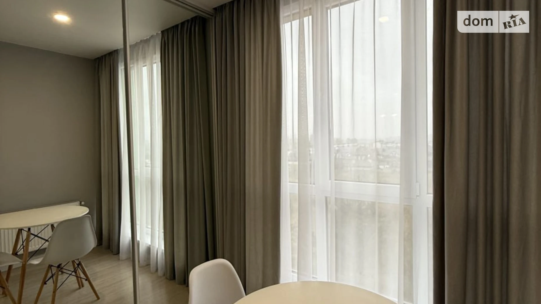 Продается 1-комнатная квартира 45 кв. м в Ровно, ул. Николая Боголюбова, 5А - фото 3