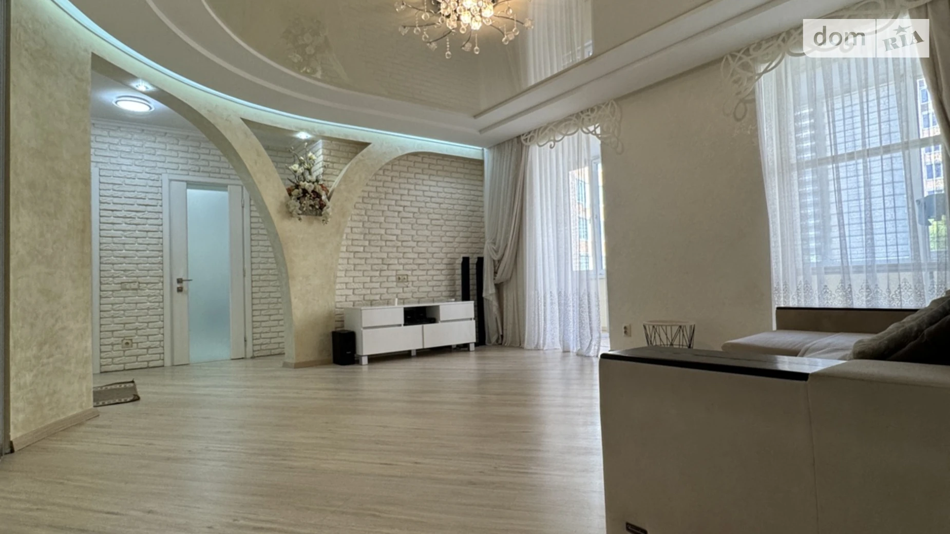 Продається 2-кімнатна квартира 74 кв. м у Хмельницькому, вул. Зарічанська, 11А - фото 3