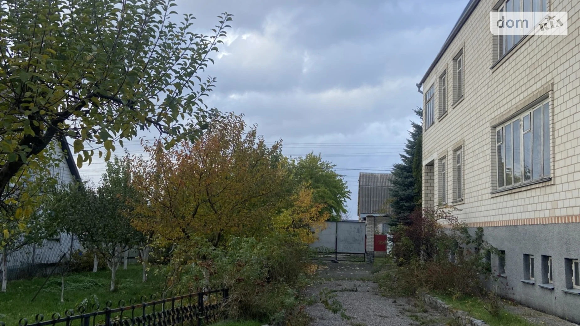 Продается дом на 2 этажа 437.5 кв. м с беседкой, цена: 120000 $ - фото 4