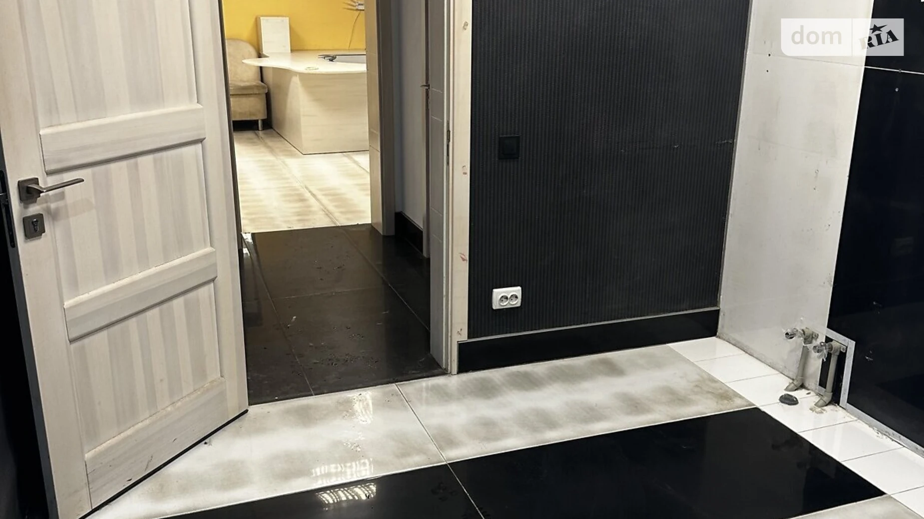 Здається в оренду офіс 19.7 кв. м в бізнес-центрі, цена: 9720 грн - фото 3