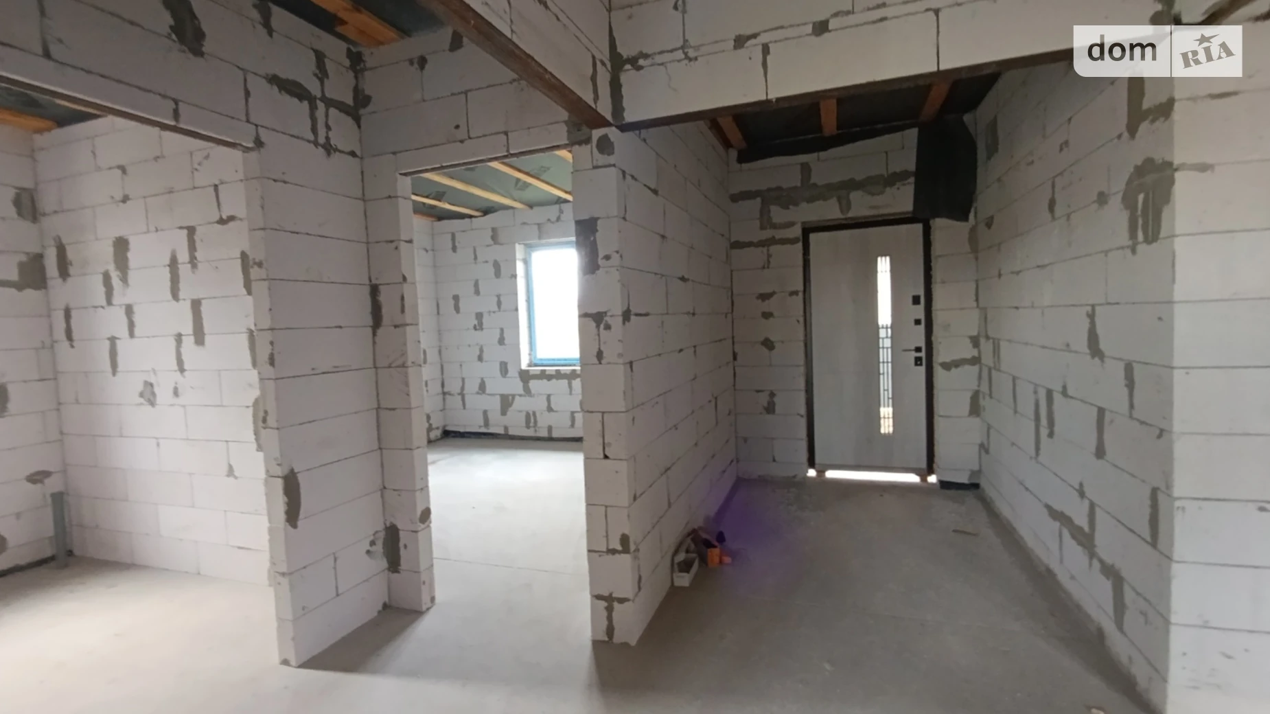 Продается одноэтажный дом 110 кв. м с участком, цена: 65000 $ - фото 2