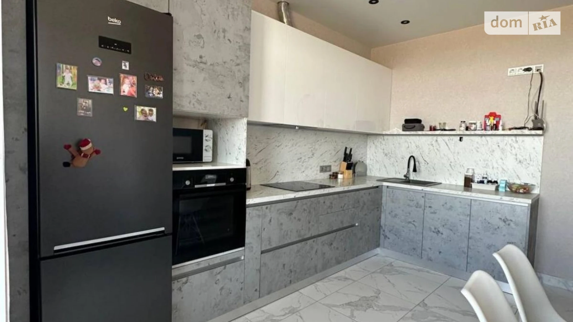 Продается 1-комнатная квартира 42 кв. м в, цена: 50000 $ - фото 3