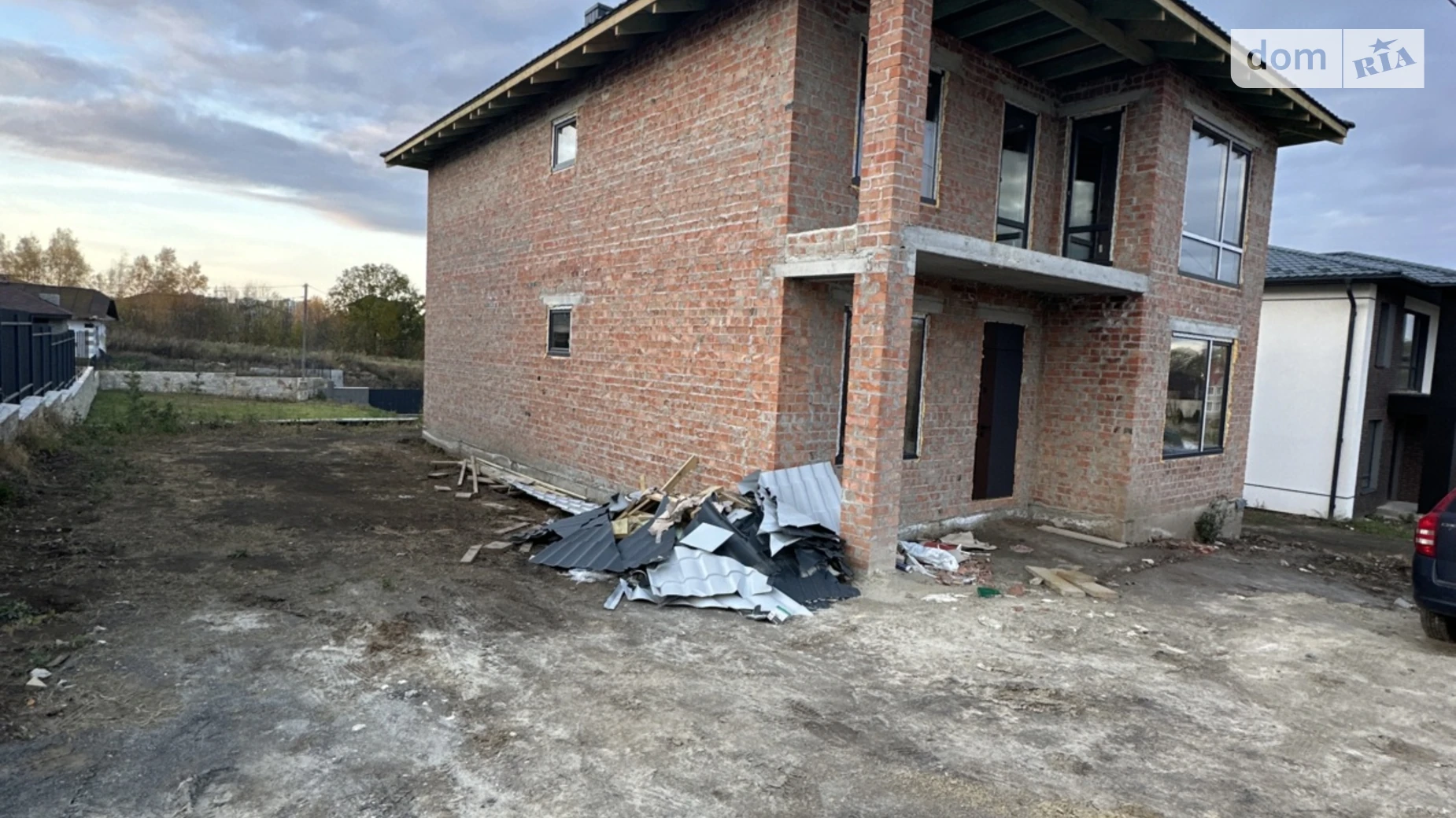 Продается дом на 2 этажа 160 кв. м с участком, цена: 80000 $ - фото 2